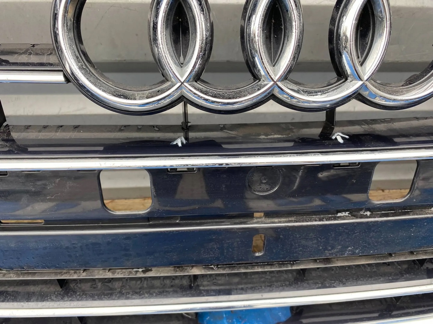 Audi A8 Kühlergrill FRONTGRILL Kühlergitter 4N0853651J - Thumbnail 6