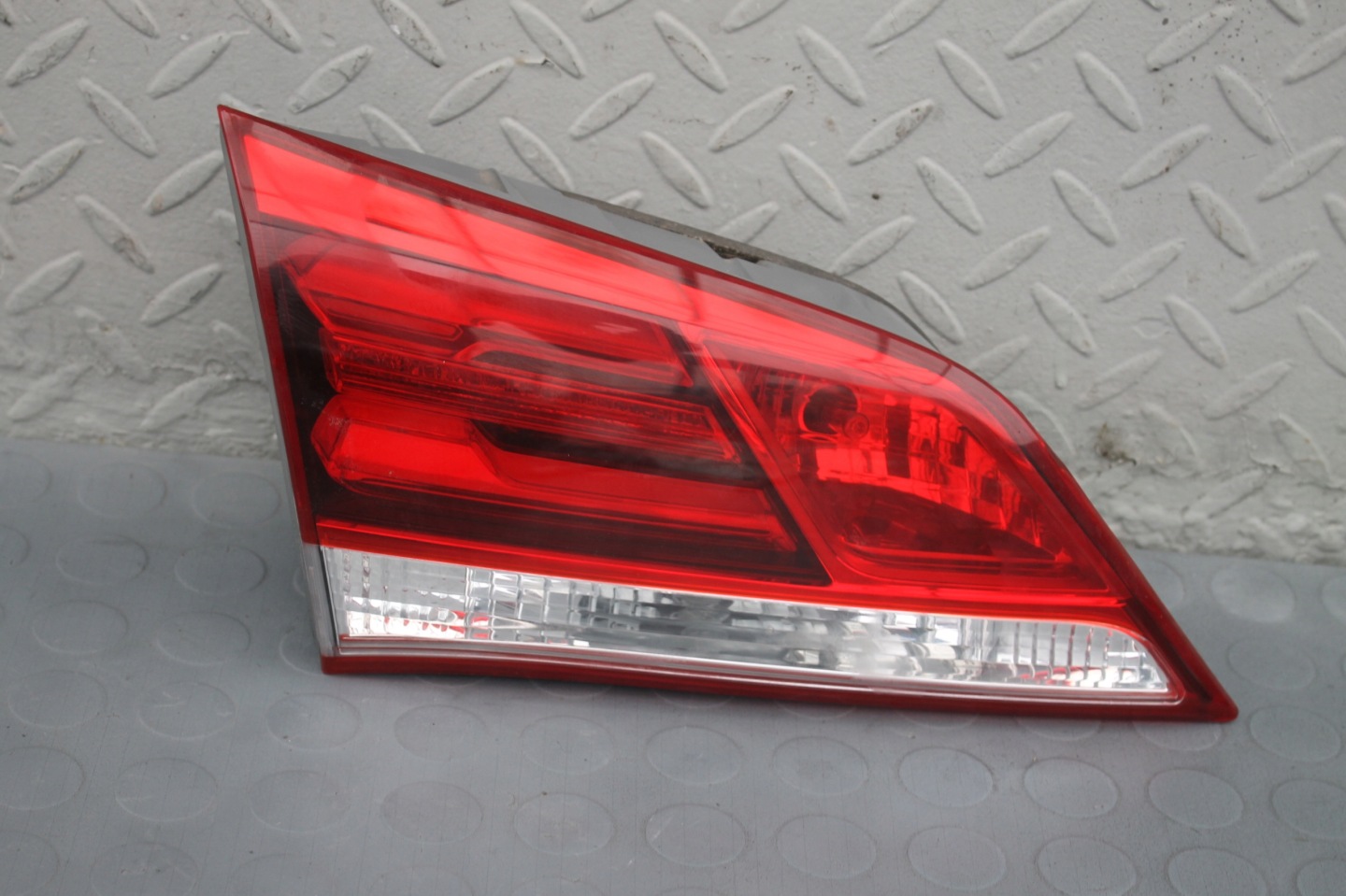Hyundai i40 VF Rückleuchte 924033Z6 Rearlamp - Thumbnail 1