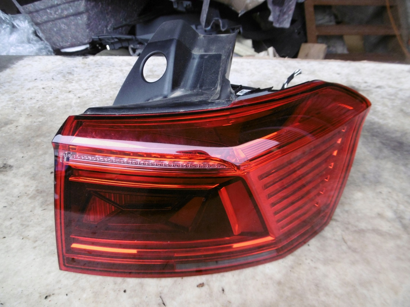 VW Passat B8 Rückleuchte Rearlamp - Thumbnail 1