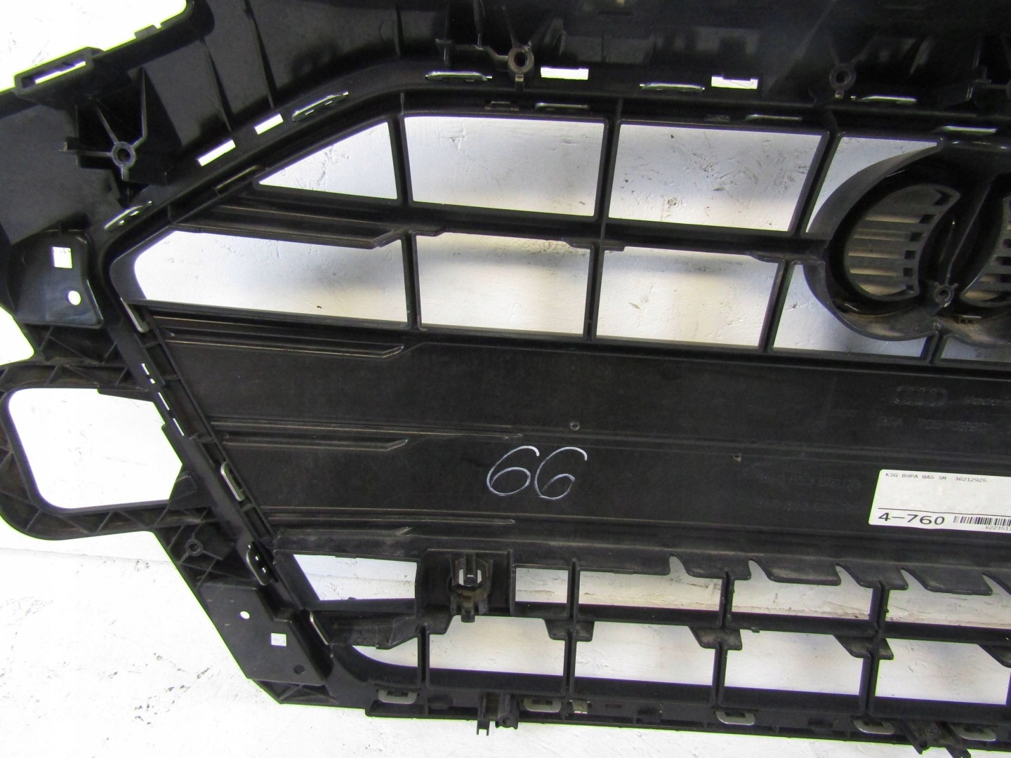 Audi A4 B9 Kühlergrill FRONTGRILL Kühlergitter 8W0853651DB - Thumbnail 10