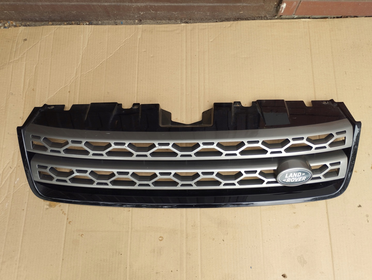 Land Rover Discovery LA Kühlergrill FRONTGRILL Kühlergitter 72BA100CAW - Thumbnail 1