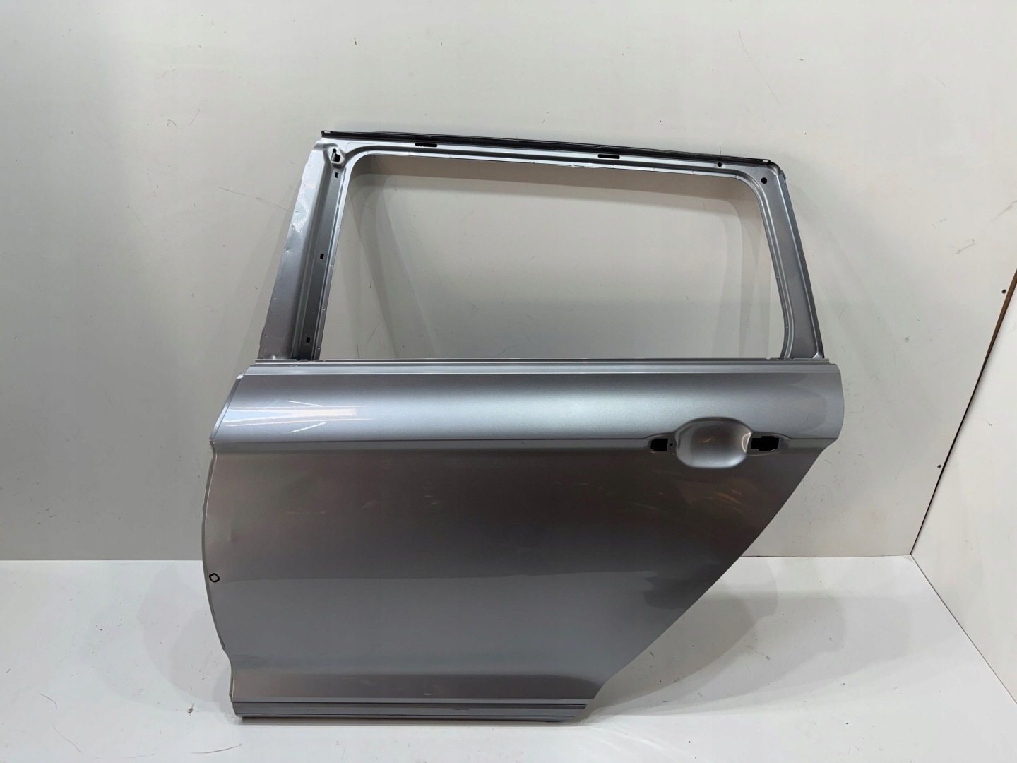 VW Passat B8 Tür Hinten Links Kombi Door Porta Porte - Thumbnail 1