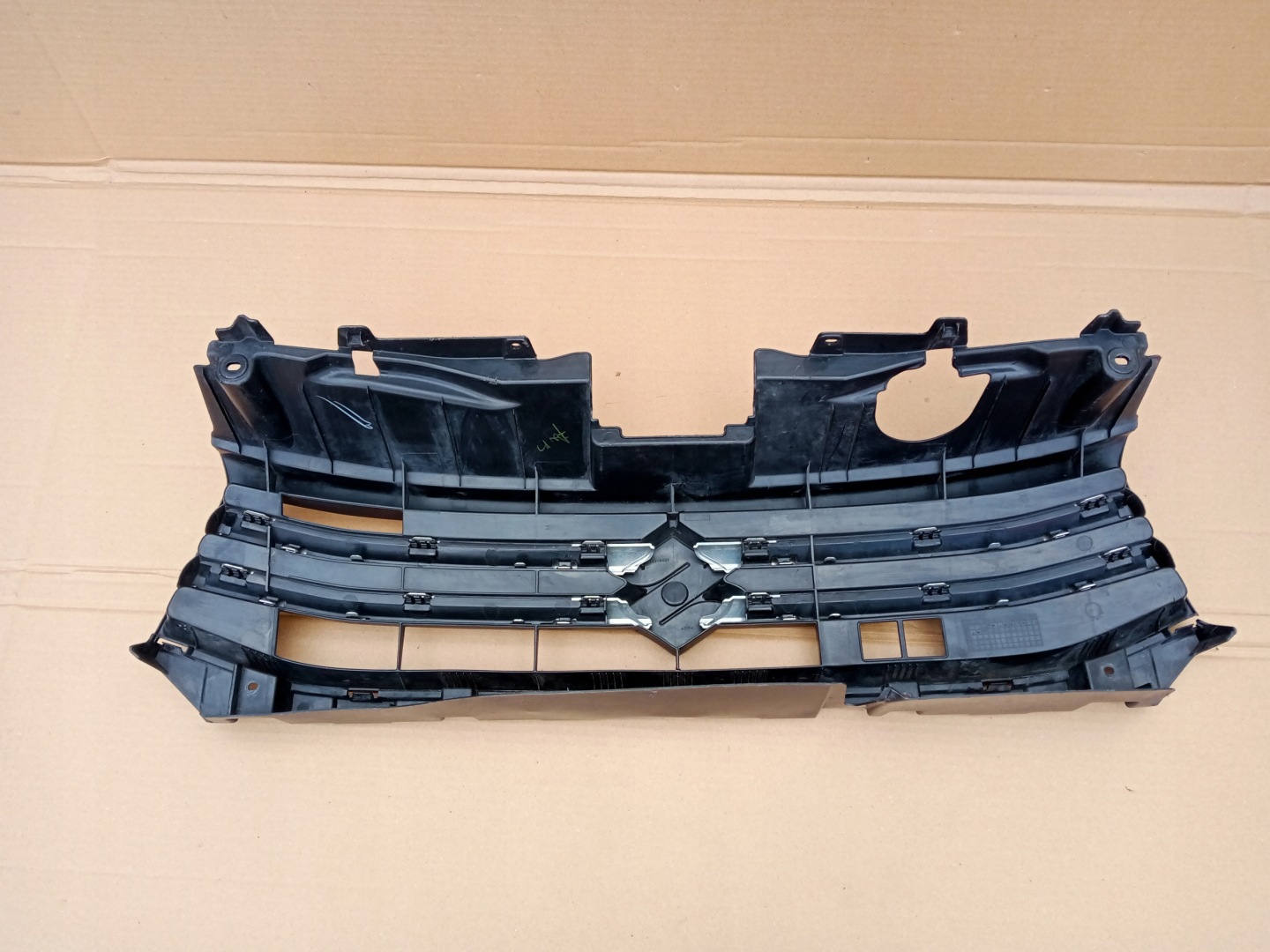 Suzuki Celerio LF Kühlergrill FRONTGRILL Kühlergitter - Thumbnail 8