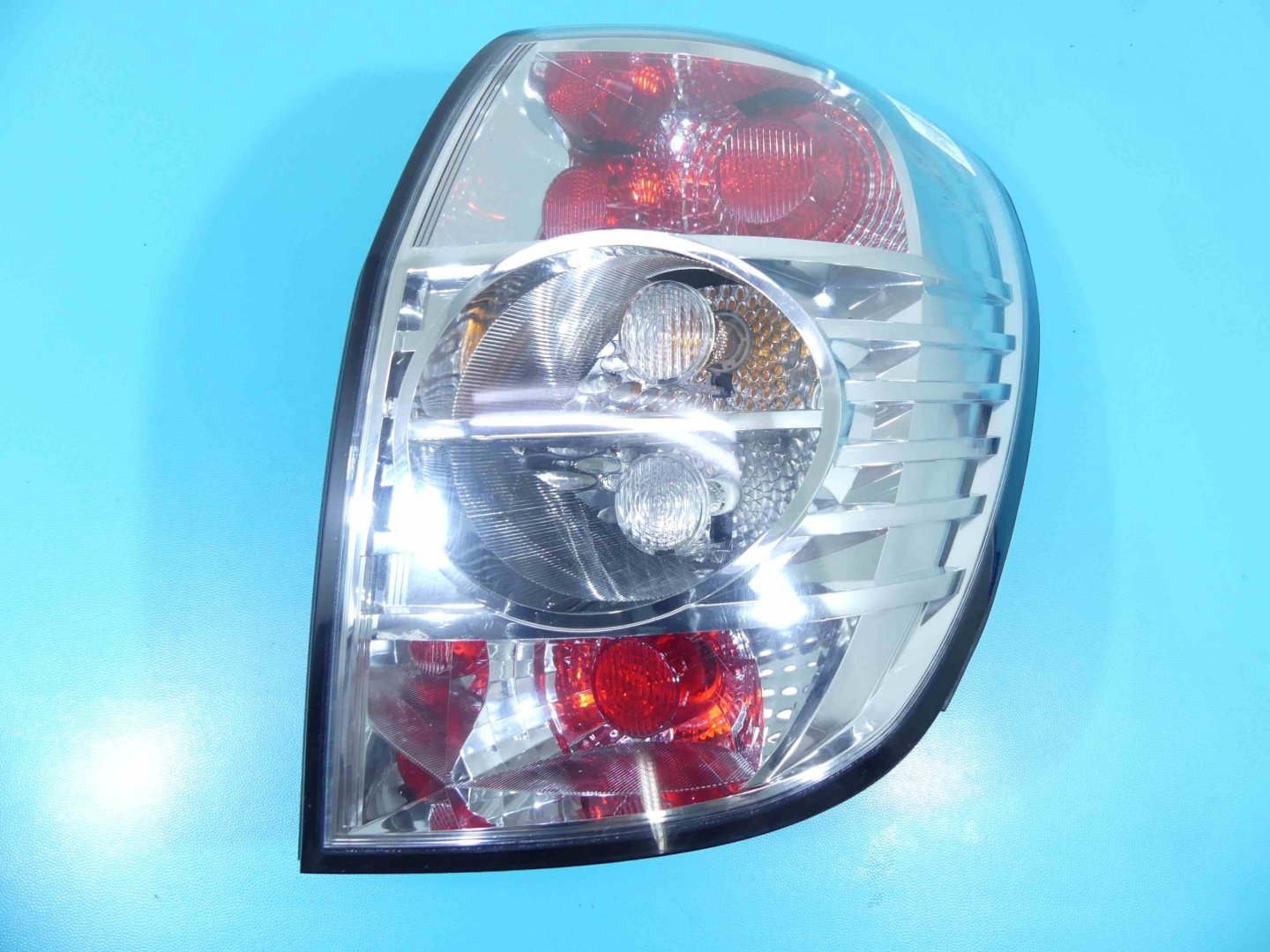 Chevrolet Captiva C100 Rückleuchte Rearlamp - Thumbnail 1