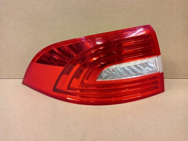 Skoda Superb 3U Rückleuchte Rearlamp - Thumbnail 1