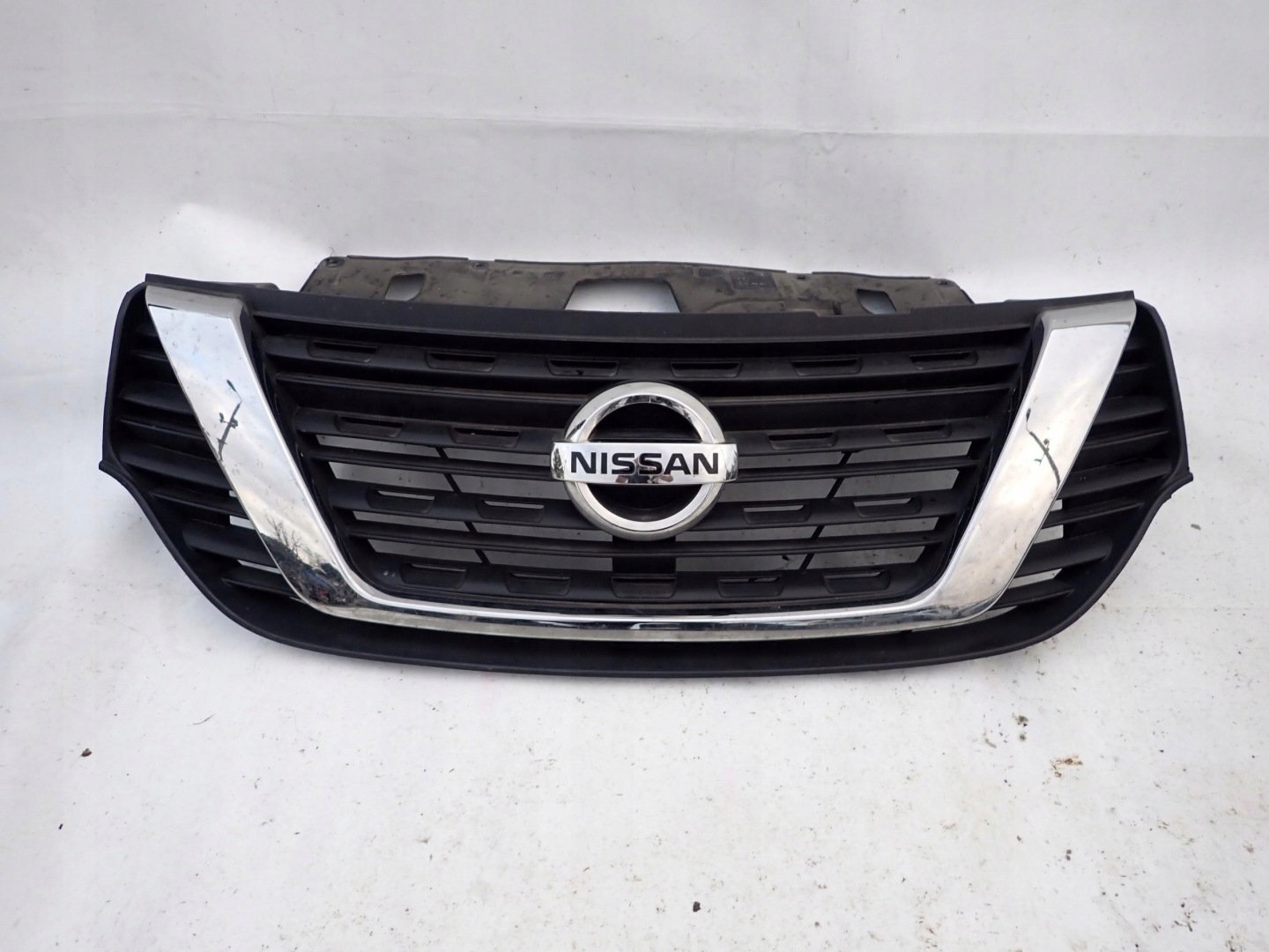 Nissan NV300 J4 Kühlergrill FRONTGRILL Kühlergitter NISSANNV3 - Thumbnail 1