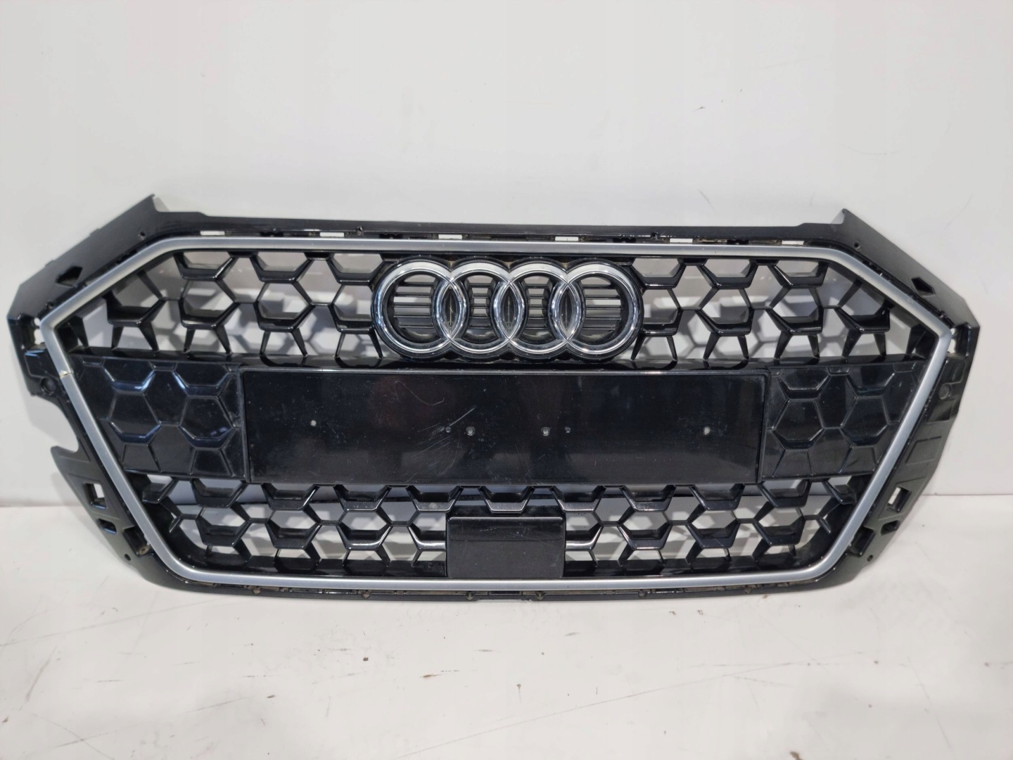 Audi A1 82A Kühlergrill FRONTGRILL Kühlergitter 82A853653 - Thumbnail 1
