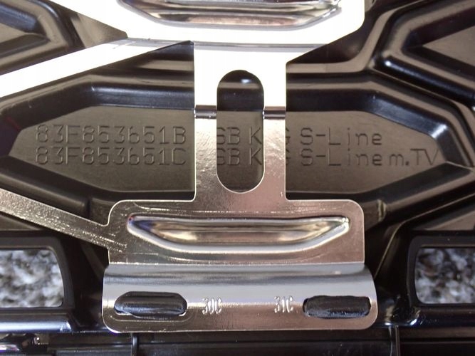 Audi Q3 Kühlergrill FRONTGRILL Kühlergitter 83F853651A - Thumbnail 7