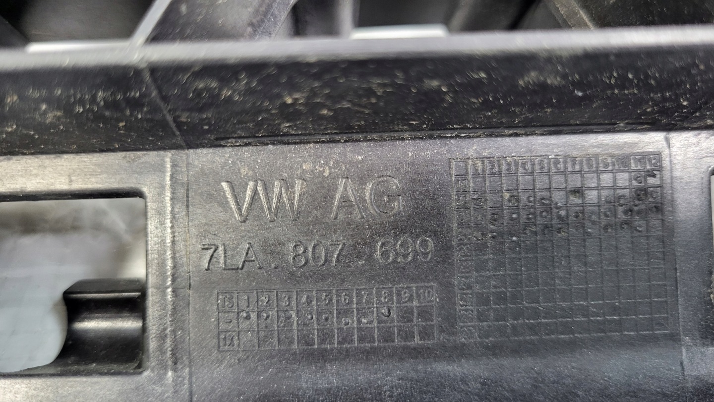VW Transporter T6 Kühlergrill FRONTGRILL Kühlergitter - Thumbnail 12