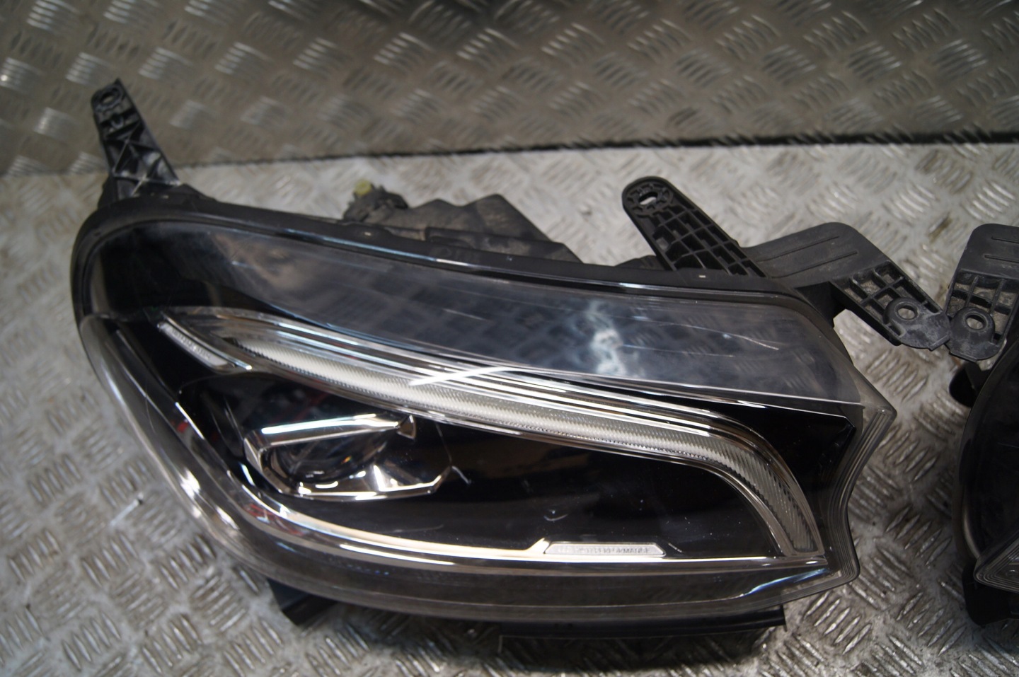 Frontscheinwerfer Mercedes-Benz X-Klasse W470 A4709060800 LED Links Headlight - Thumbnail 7