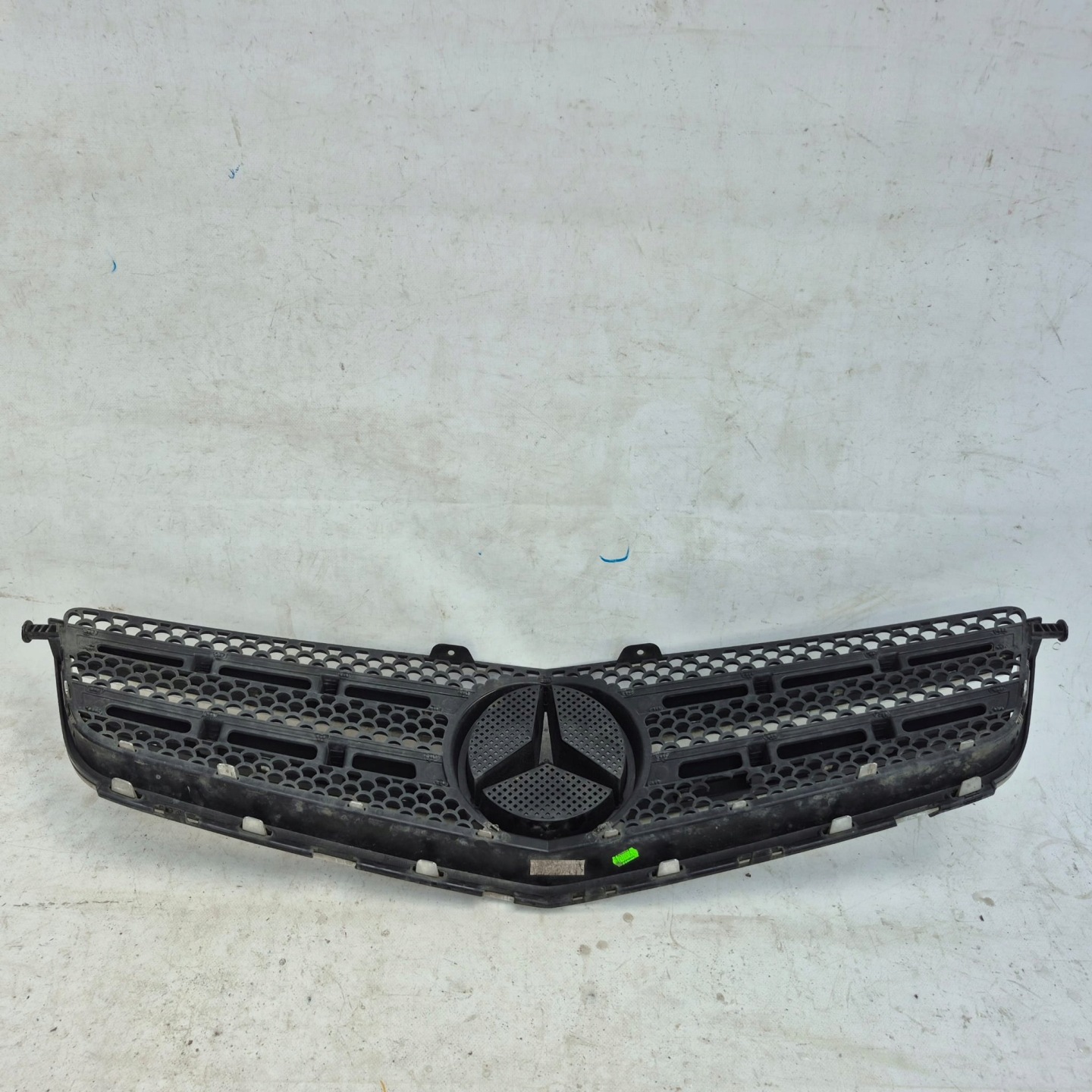 Mercedes-Benz C-Klasse W204 Kühlergrill FRONTGRILL Kühlergitter A2048801083 - Thumbnail 6