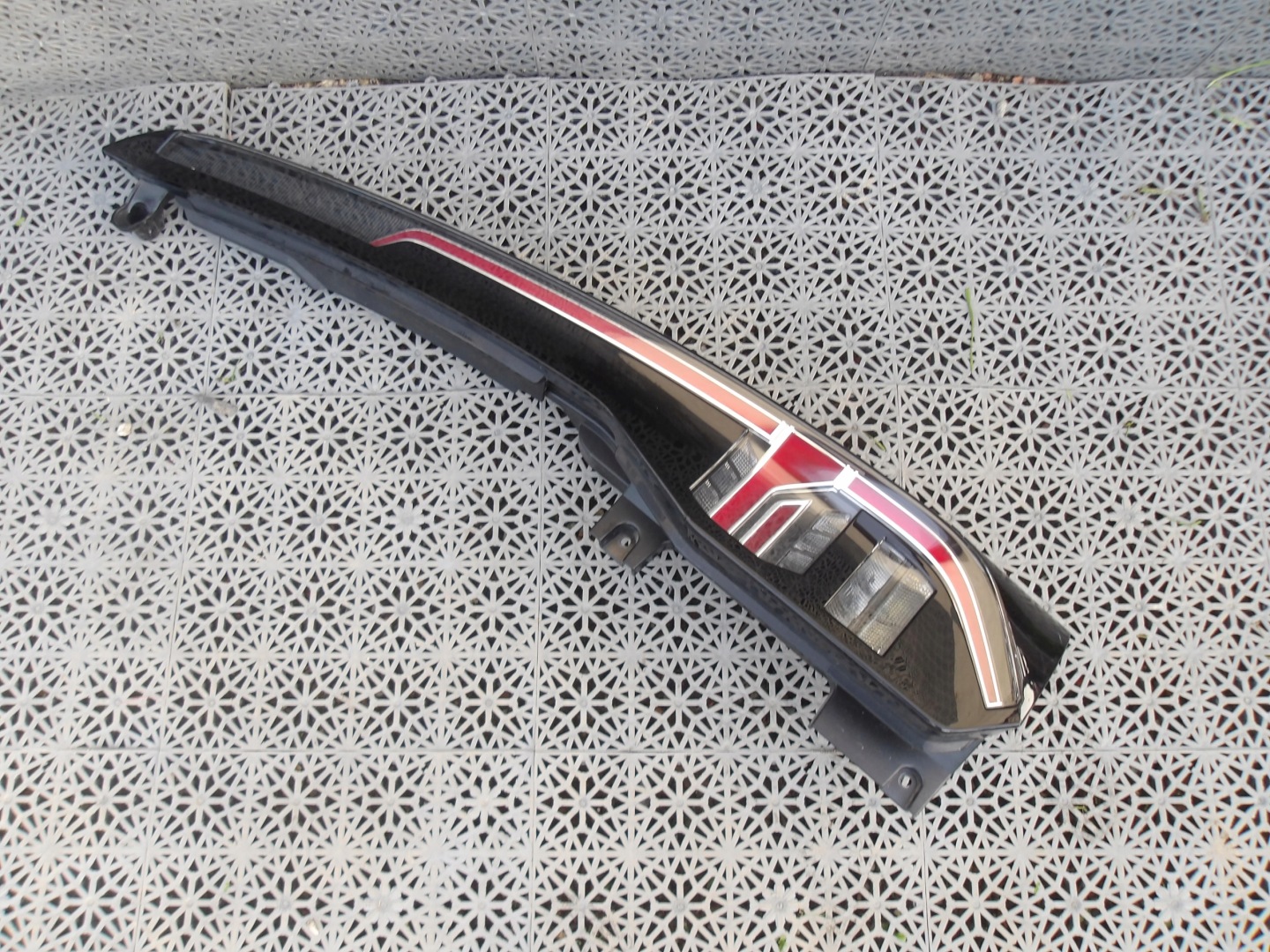 VW Caddy Rückleuchte 2K7945208E Rearlamp - Thumbnail 1