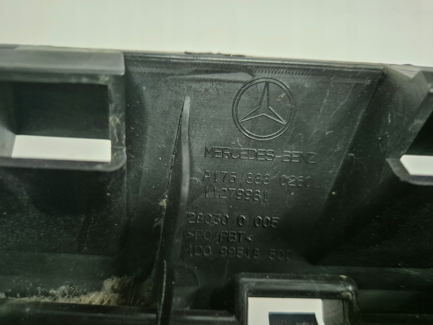 Mercedes-Benz A-Klasse W176 Kühlergrill FRONTGRILL Kühlergitter A1768880260 - Thumbnail 9