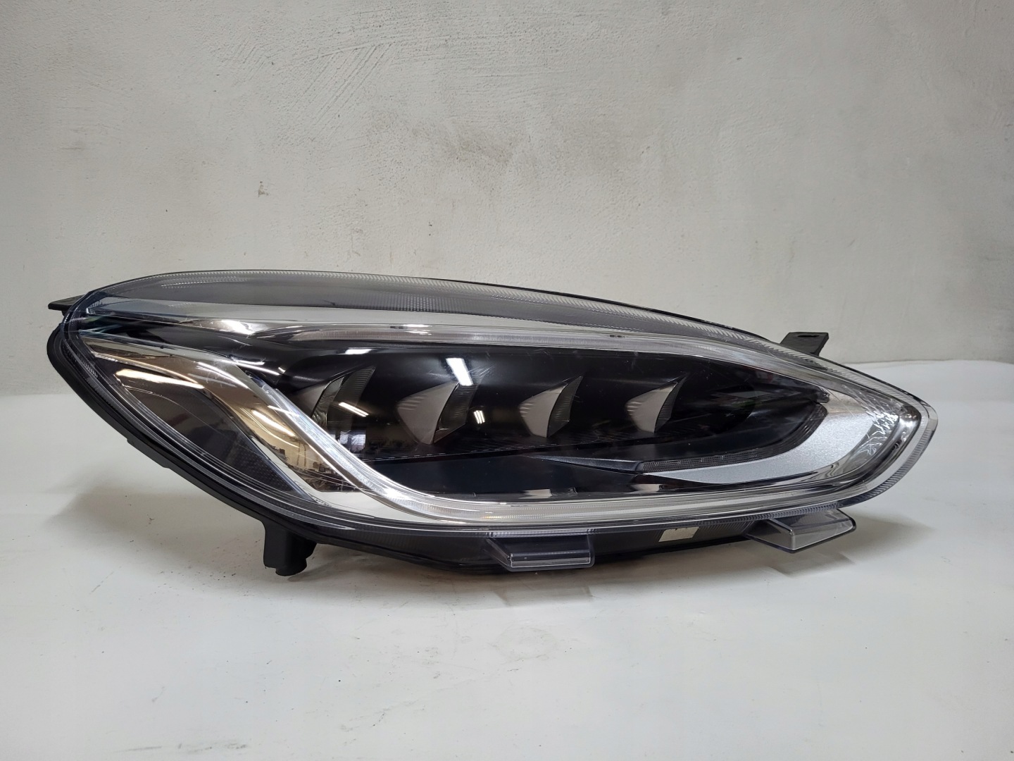 Frontscheinwerfer Ford Fiesta VIII Mk8 LED Rechts Scheinwerfer Headlight - Thumbnail 1