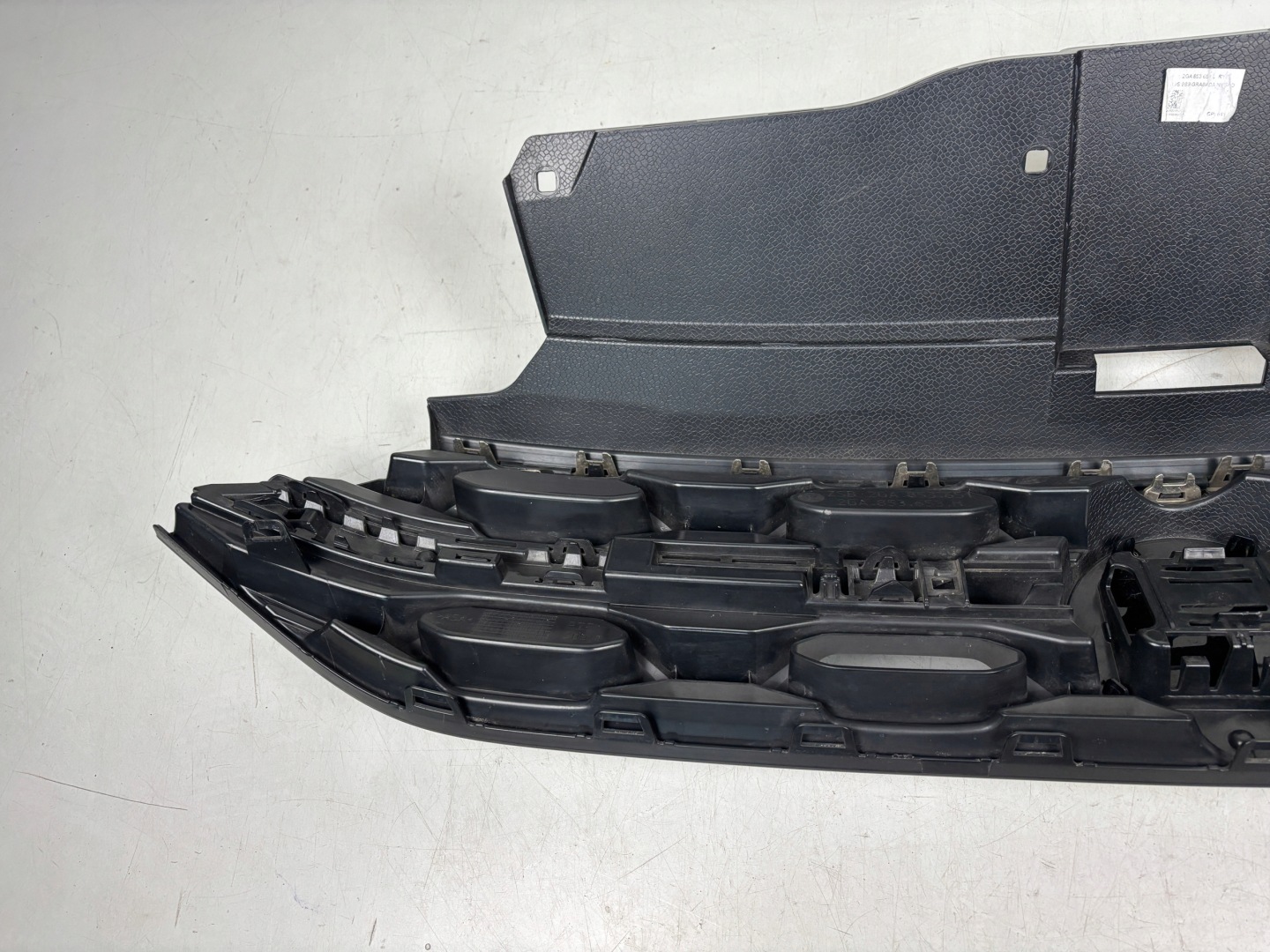 VW T-Roc A1 Kühlergrill FRONTGRILL Kühlergitter 2GA853651 - Thumbnail 9