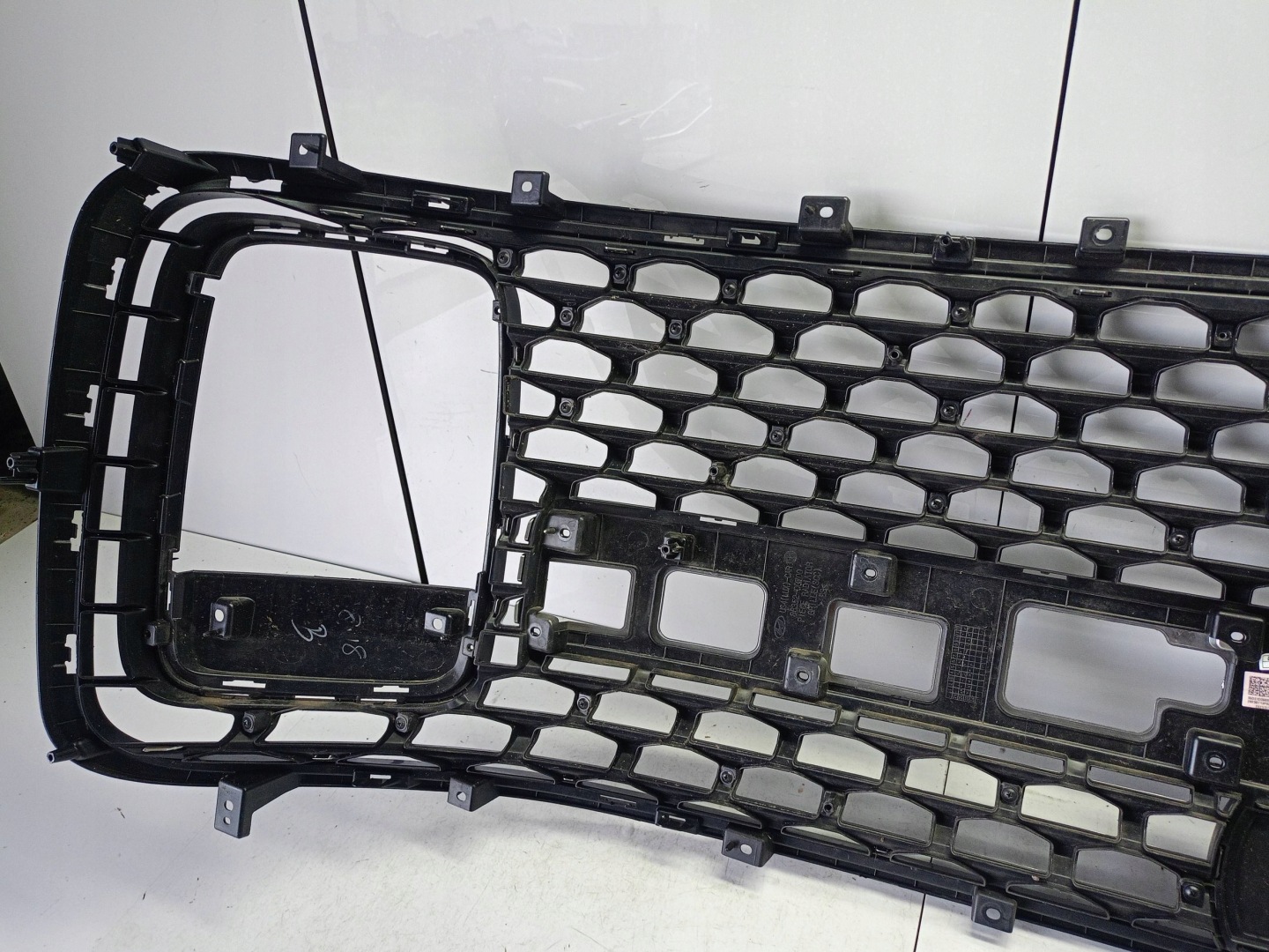 Hyundai Staria US4 Kühlergrill FRONTGRILL Kühlergitter 86352CG700 - Thumbnail 8