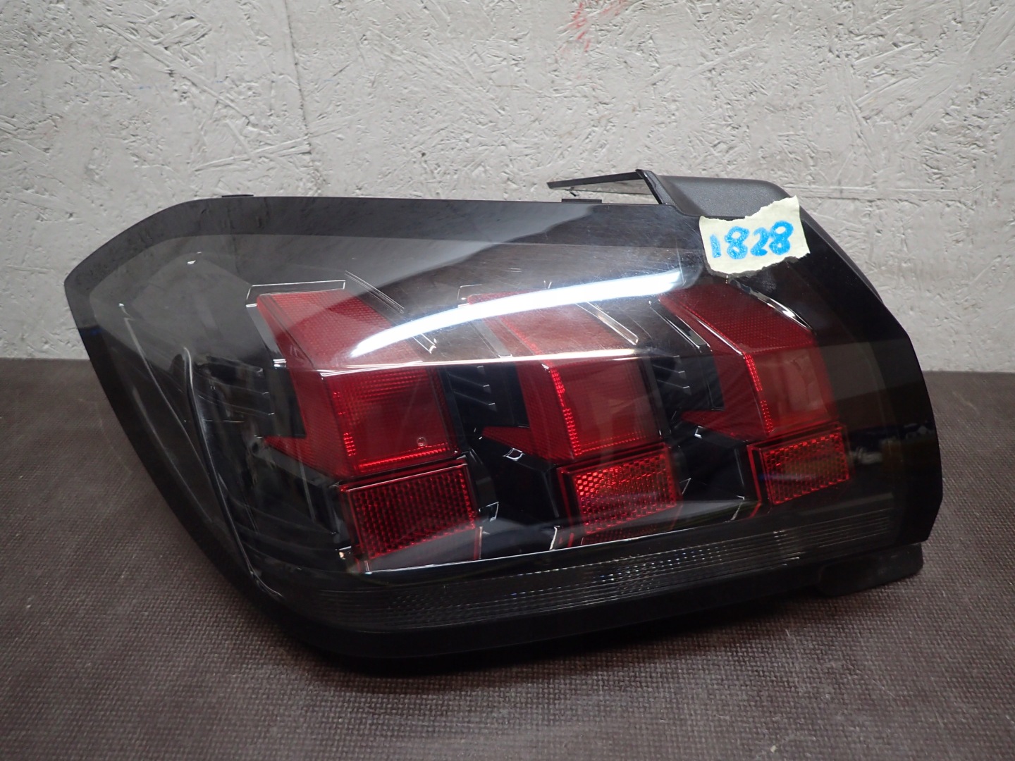 Peugeot 208 I Rückleuchte 9823216780 Rearlamp - Thumbnail 1