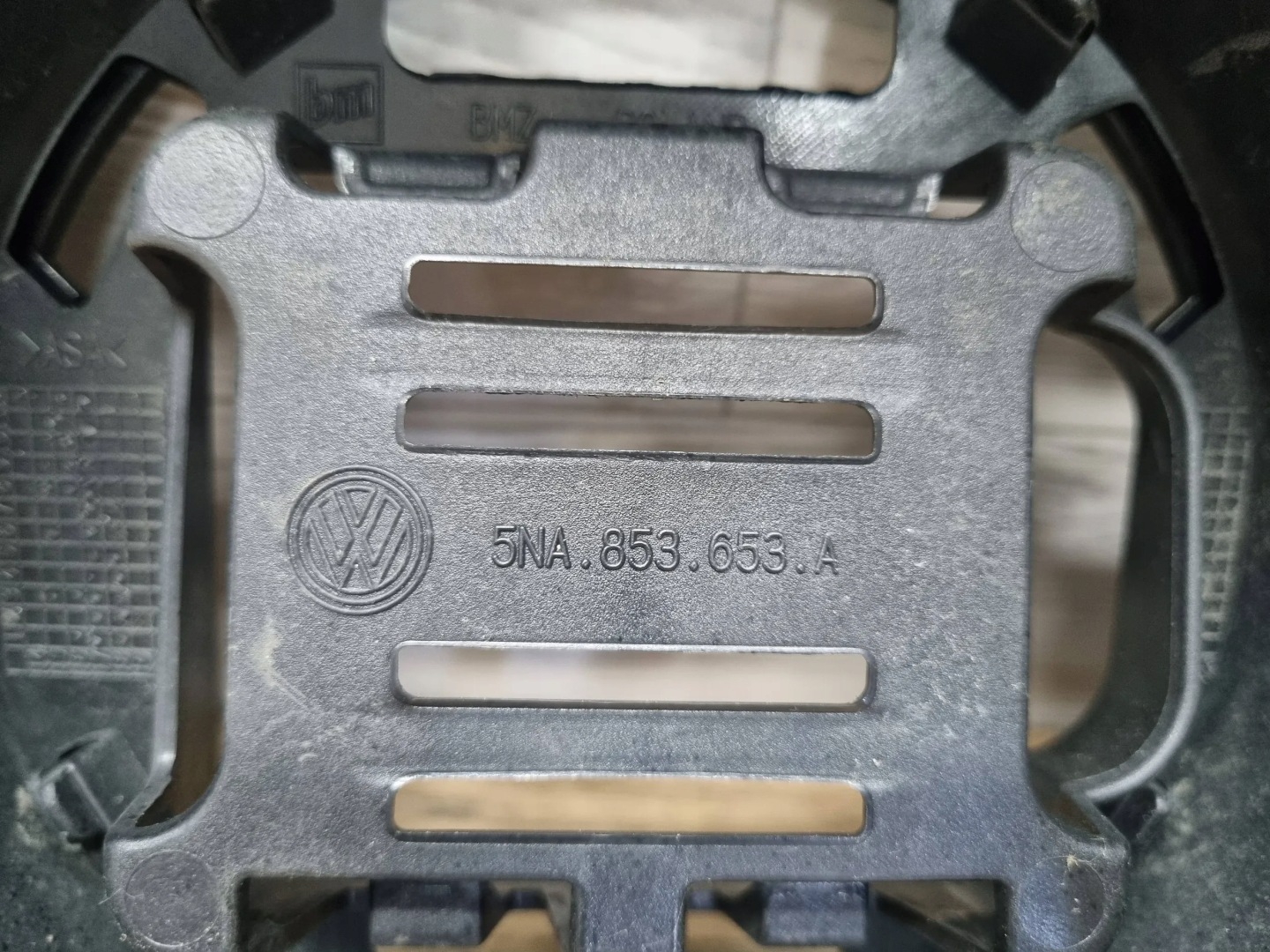 VW Tiguan Kühlergrill FRONTGRILL Kühlergitter 5NA853653A - Thumbnail 7