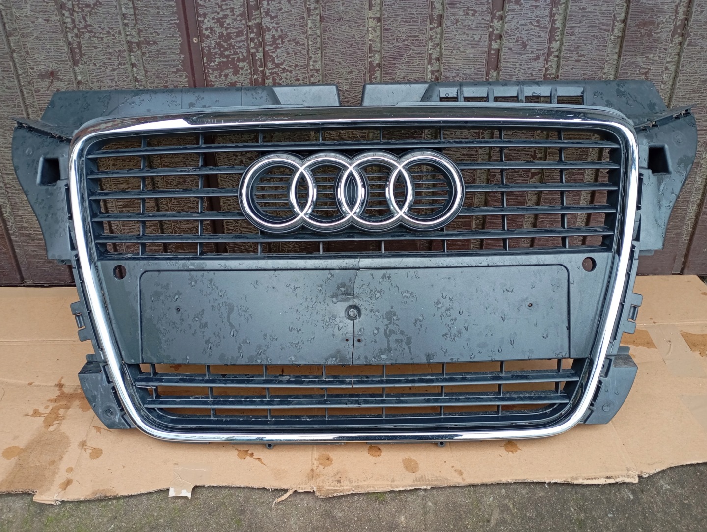 Audi A3 8P Kühlergrill FRONTGRILL Kühlergitter 8P0853651HA - Thumbnail 1