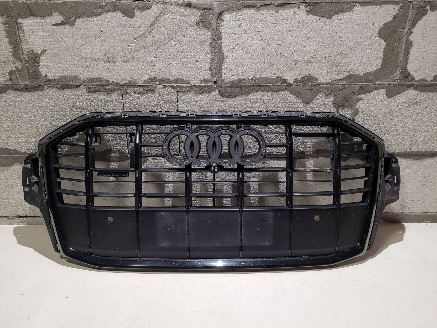 Audi Q7 Kühlergrill FRONTGRILL Kühlergitter 4M0853651AJ - Thumbnail 1