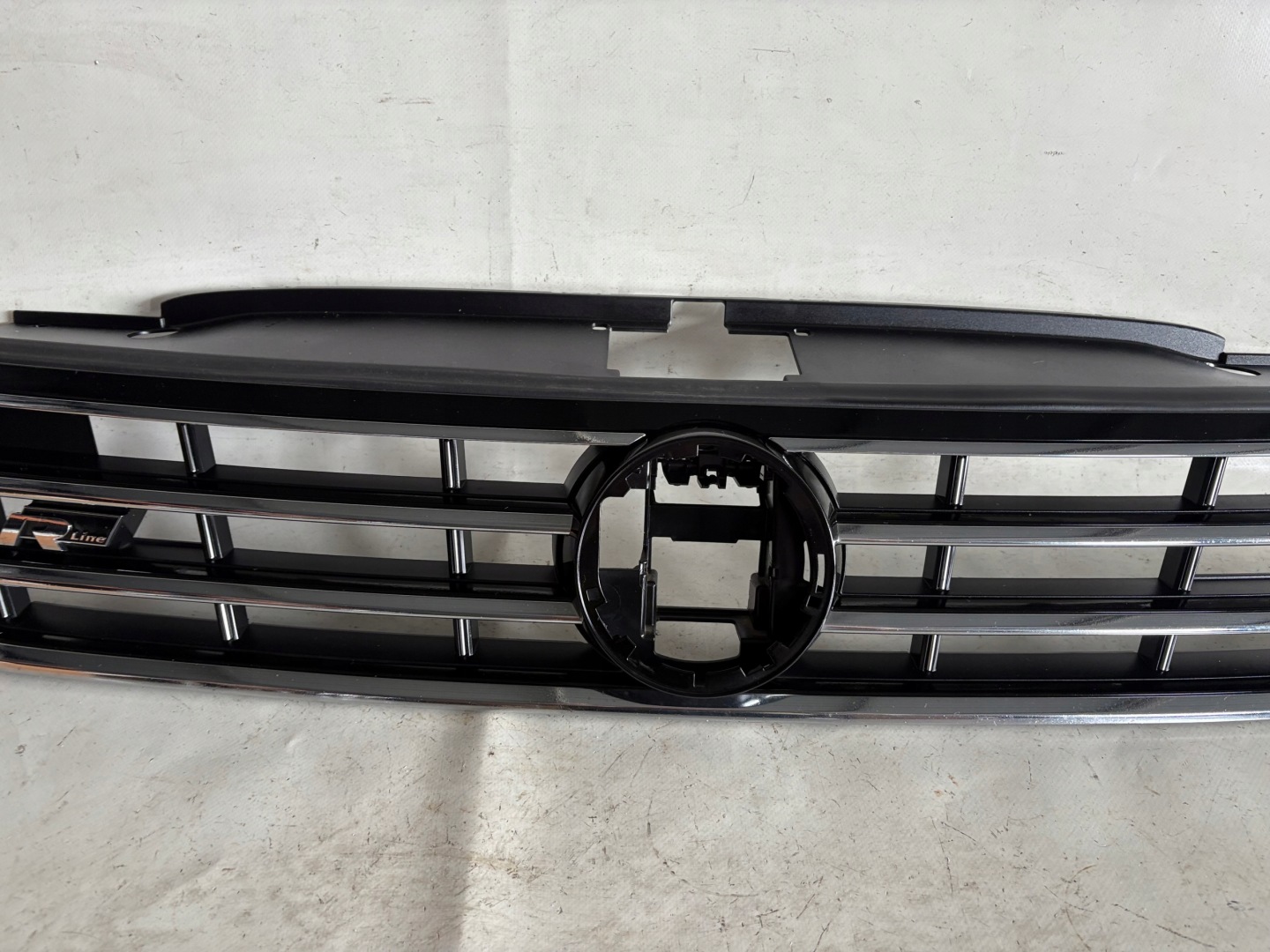 VW Passat B8 Kühlergrill FRONTGRILL Kühlergitter 3G0853653N - Thumbnail 4