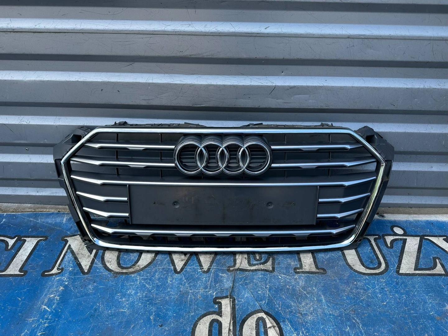 Audi A5 Kühlergrill FRONTGRILL Kühlergitter 8W6853651R - Thumbnail 1