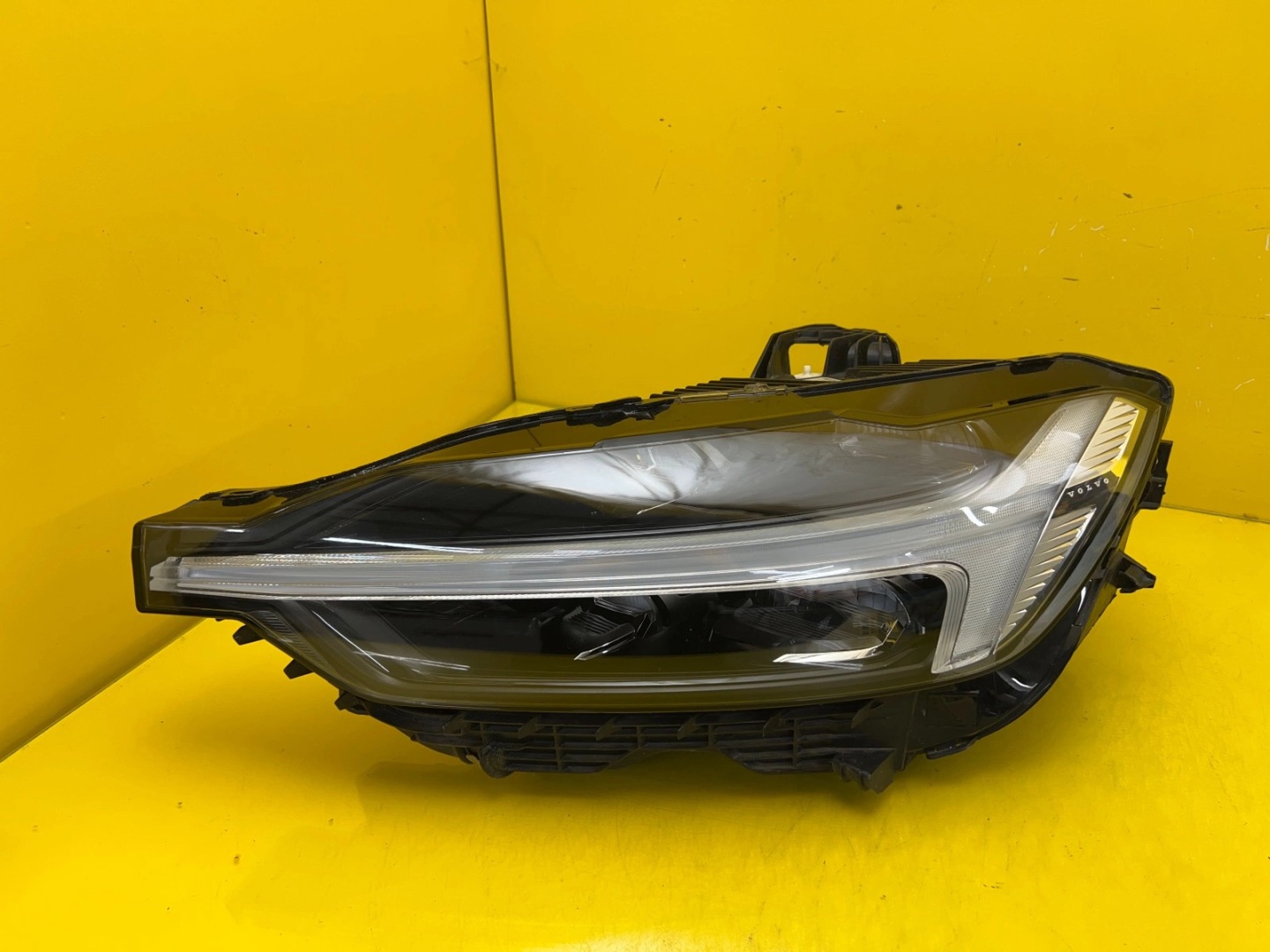 Frontscheinwerfer Volvo XC60 32404705 Facelift LED Links Scheinwerfer Headlight - Thumbnail 1