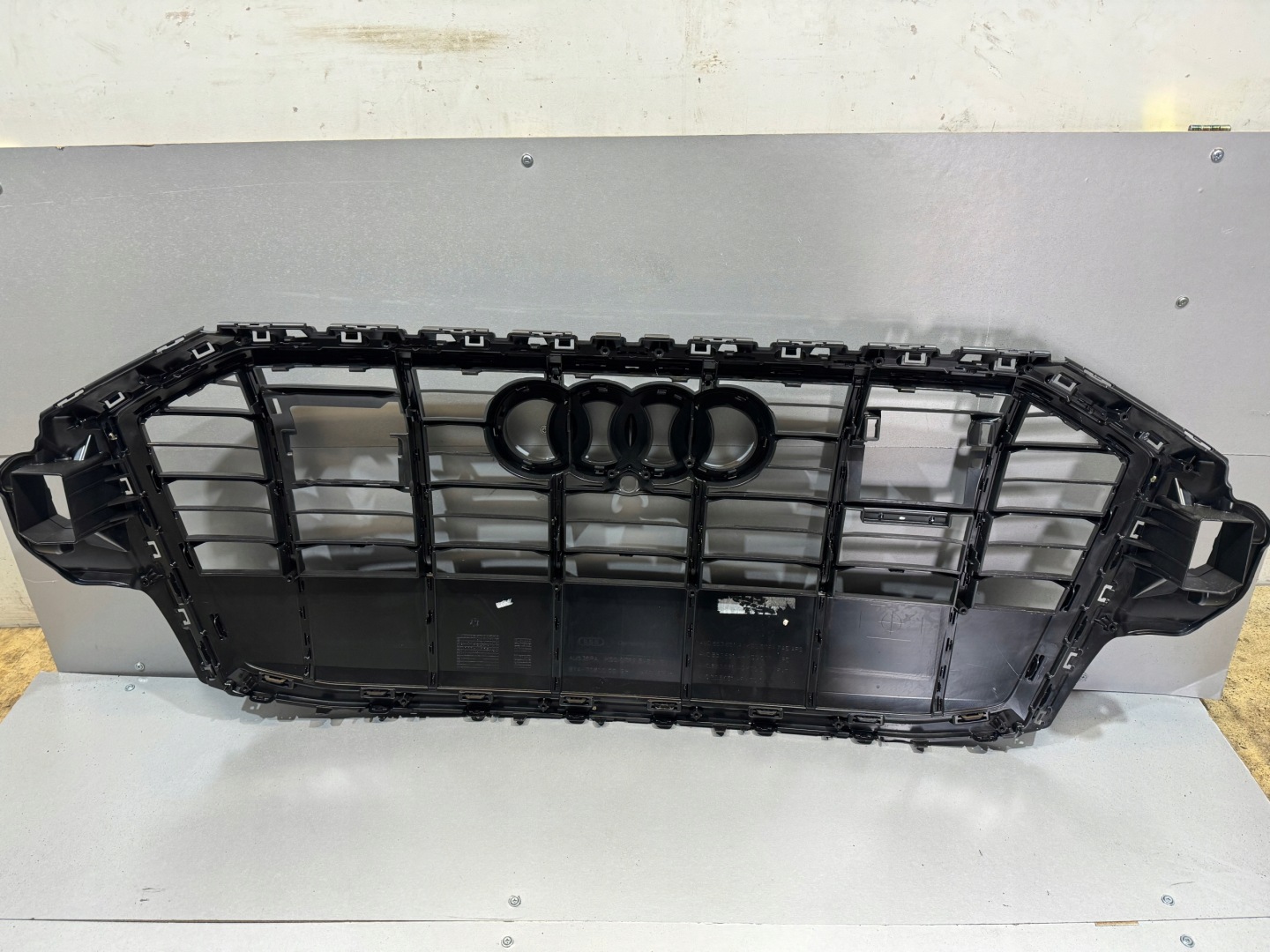 Audi Q7 Kühlergrill FRONTGRILL Kühlergitter 4M0853651AJ - Thumbnail 4