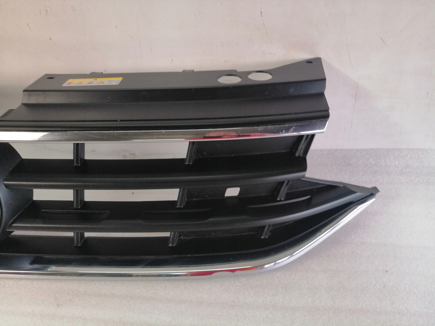 VW Tiguan Kühlergrill FRONTGRILL Kühlergitter 5NA853659 - Thumbnail 11