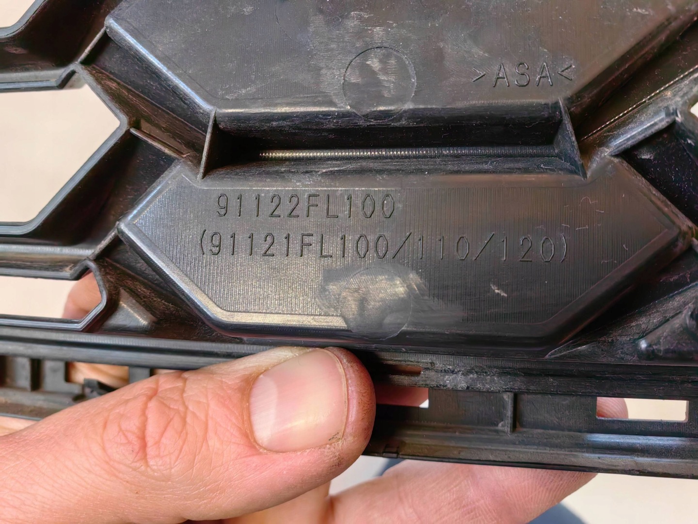 Subaru XV G5 Kühlergrill FRONTGRILL Kühlergitter 91122FL100 - Thumbnail 8