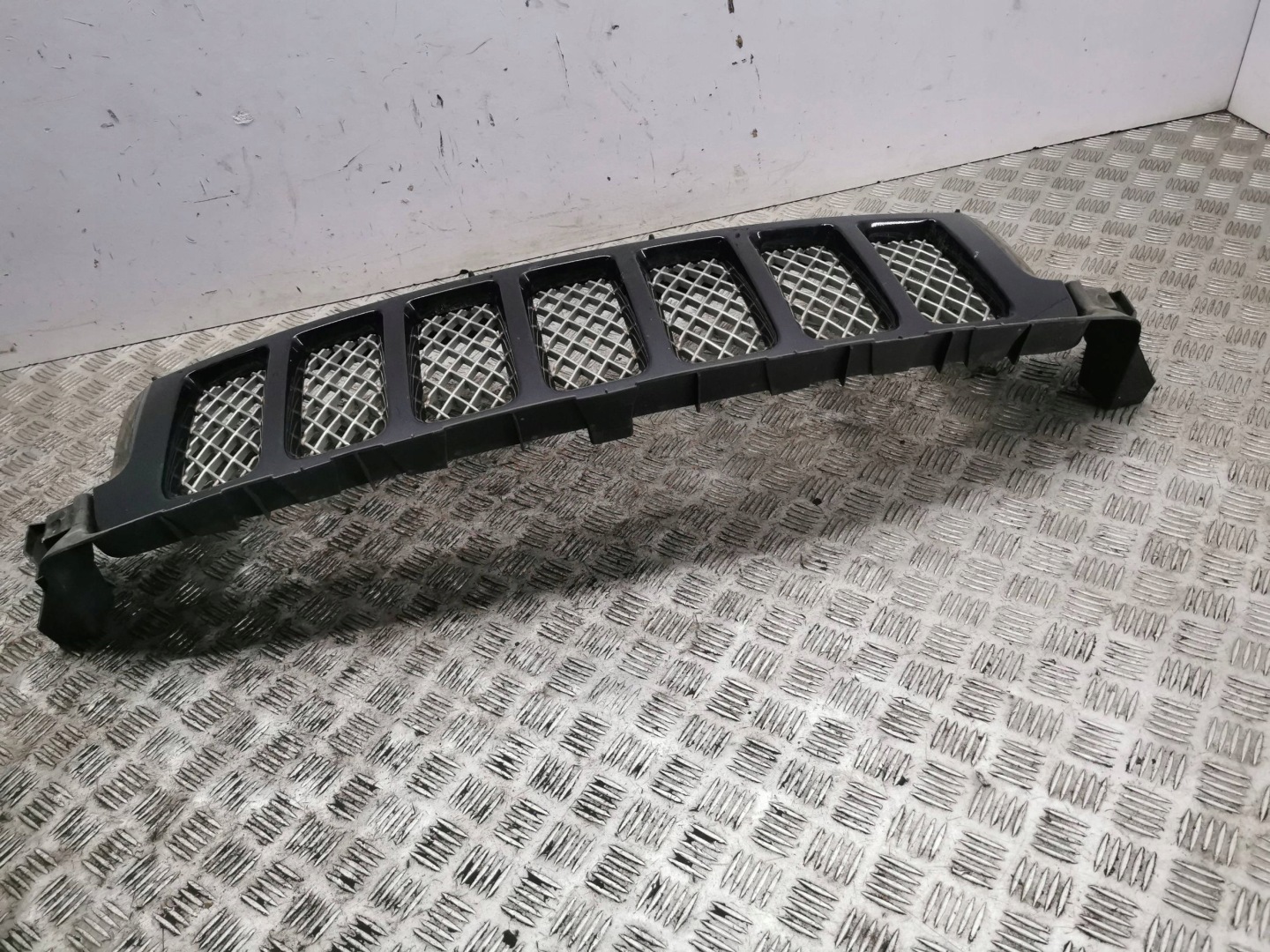 Jeep Cherokee J Kühlergrill FRONTGRILL Kühlergitter 68089734AA - Thumbnail 6