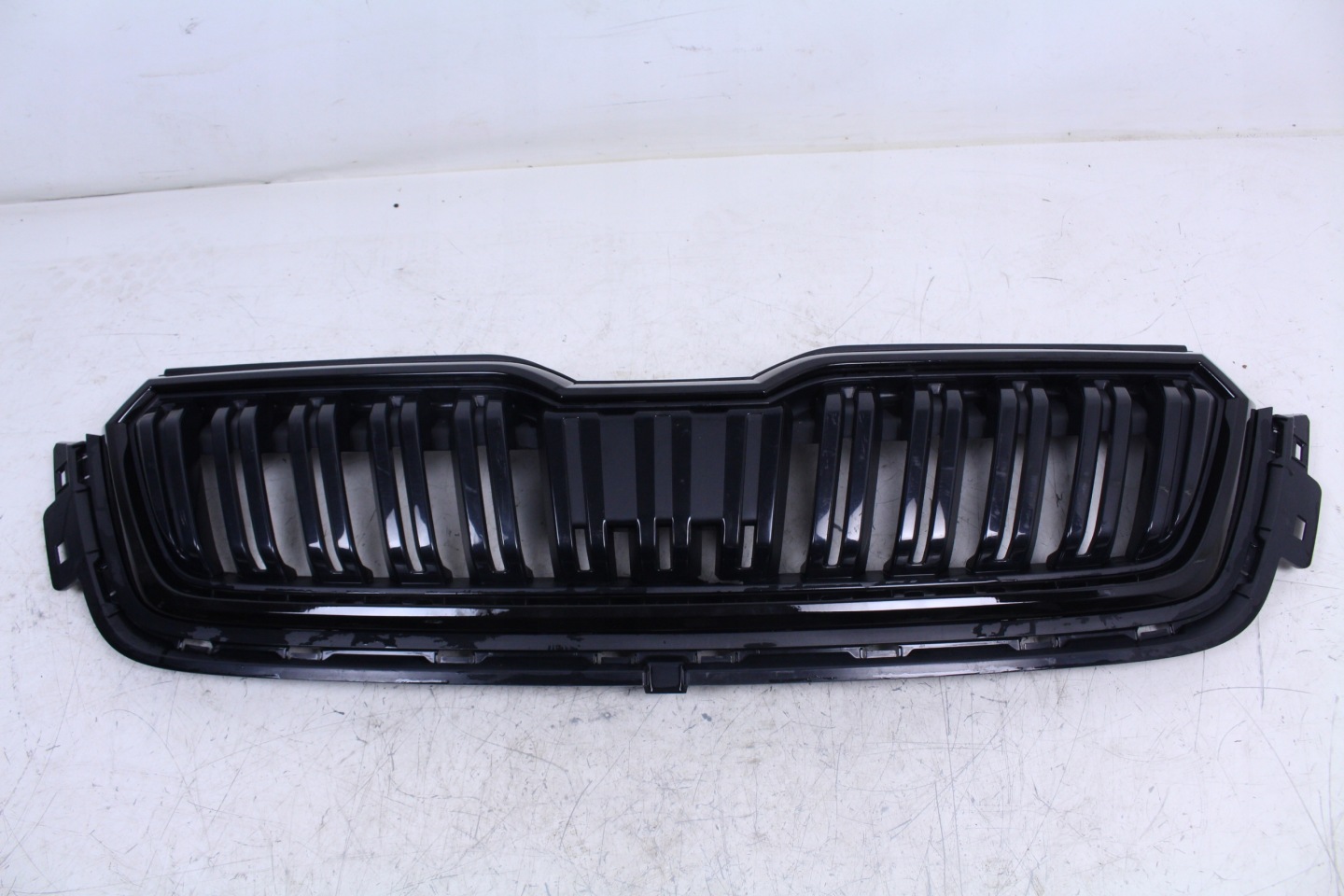 Skoda Kamiq NW Kühlergrill FRONTGRILL Kühlergitter - Thumbnail 1