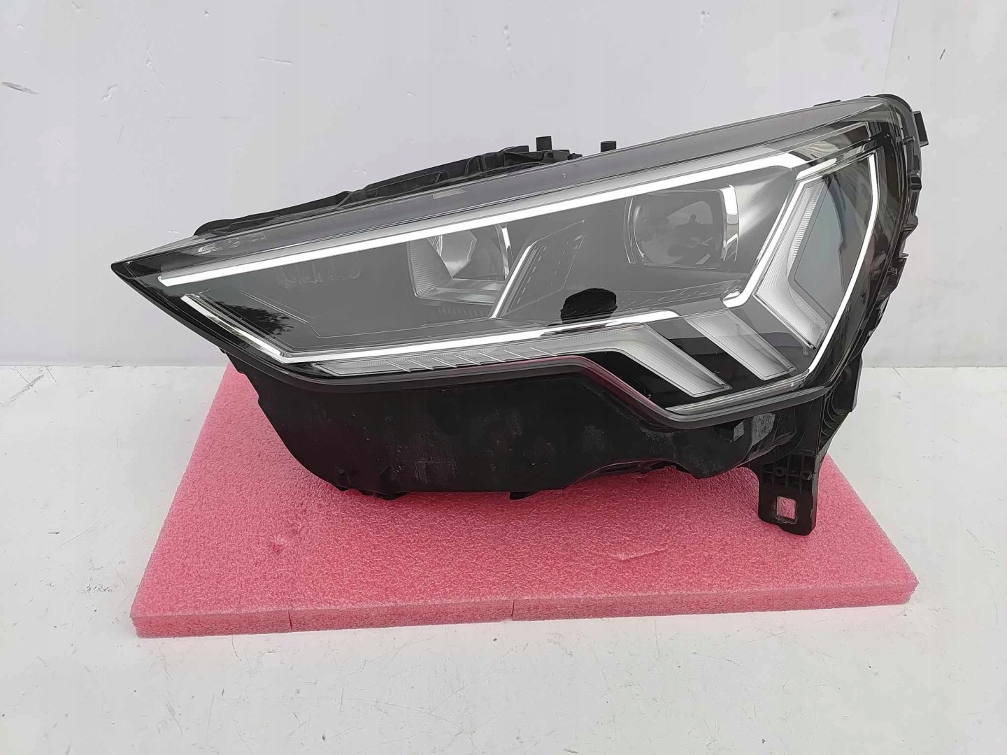 Frontscheinwerfer Audi Q3 83A941033 LED Links Scheinwerfer Headlight - Thumbnail 1