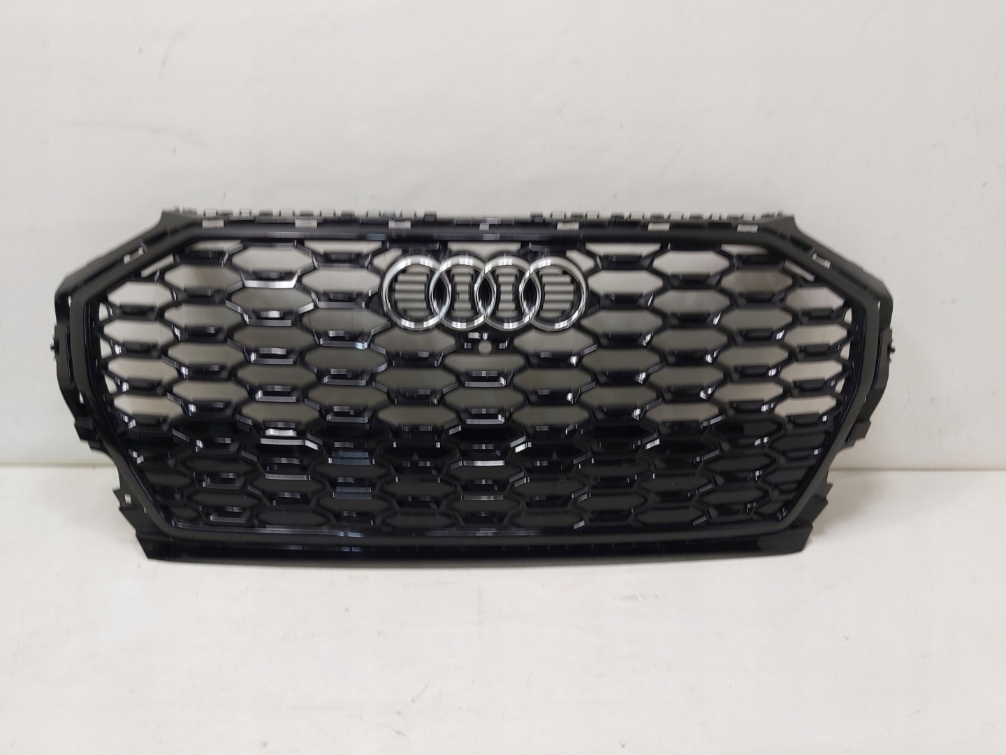 Audi Q5 Kühlergrill FRONTGRILL Kühlergitter 80F853651 - Thumbnail 1