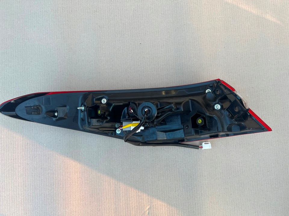 Toyota Camry XV70 Rückleuchte Rearlamp - Thumbnail 3
