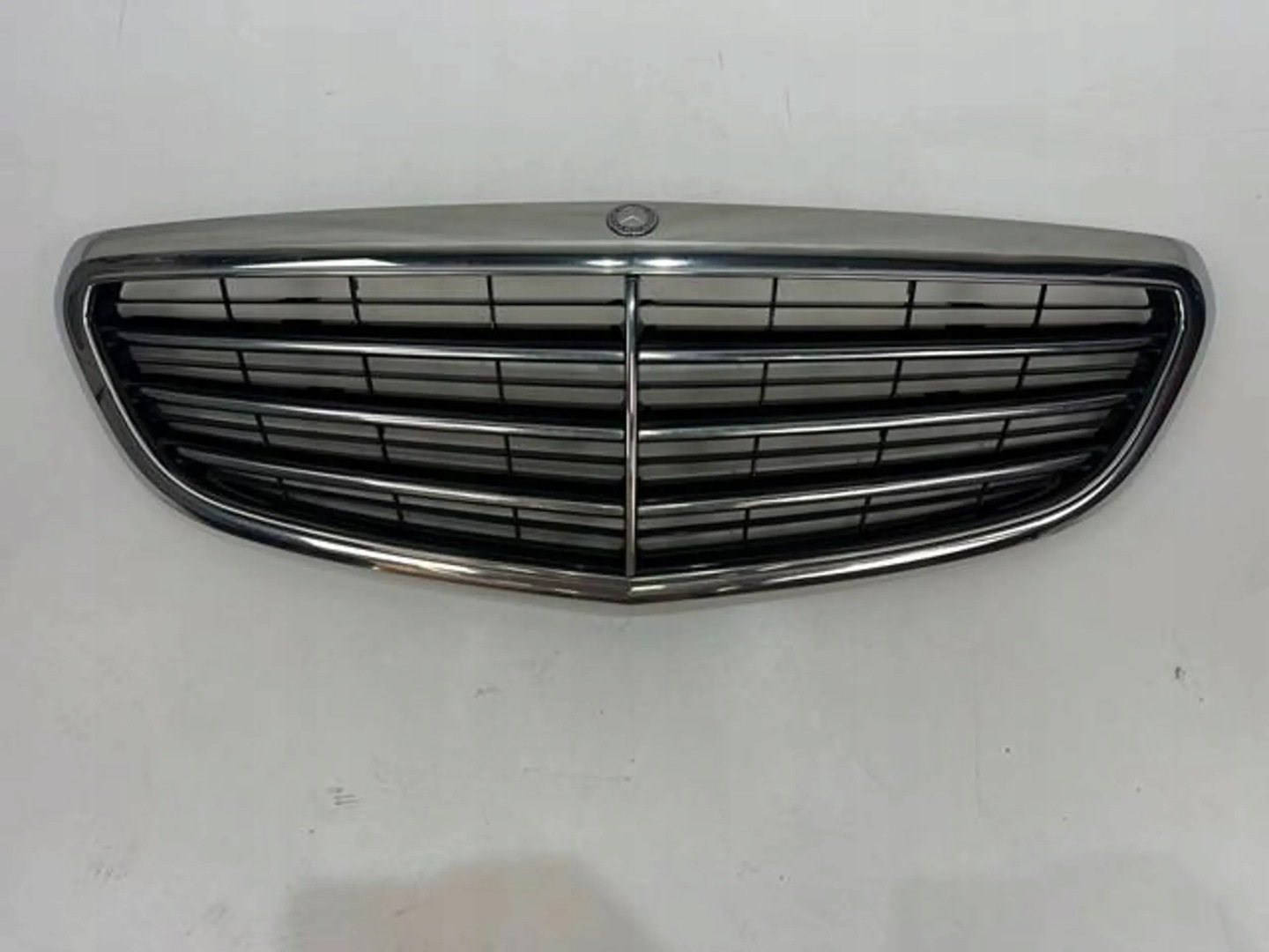 Mercedes-Benz C-Klasse W205 Kühlergrill FRONTGRILL Kühlergitter A2058802683 - Thumbnail 1