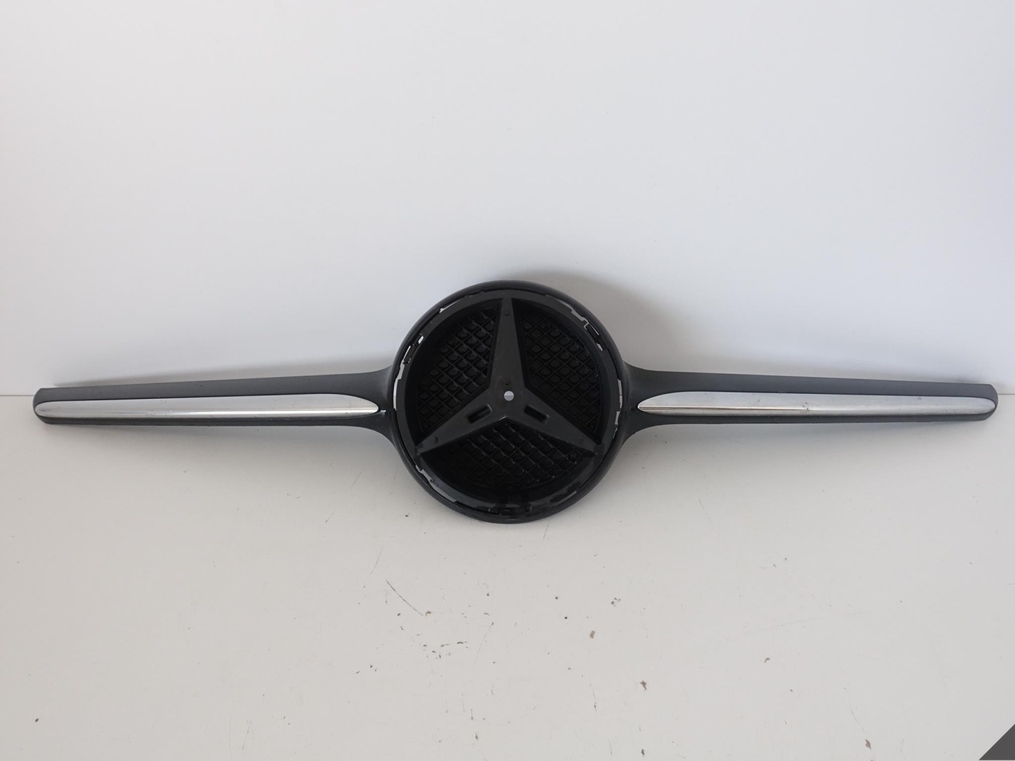 Mercedes-Benz CLA W117 Kühlergrill FRONTGRILL Kühlergitter A1178880060 - Thumbnail 1