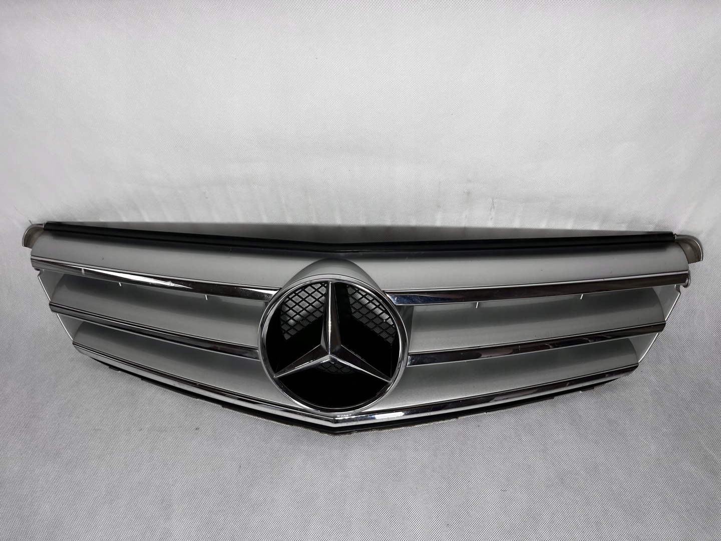 Mercedes-Benz C-Klasse W204 Kühlergrill FRONTGRILL Kühlergitter A2048800023 - Thumbnail 4