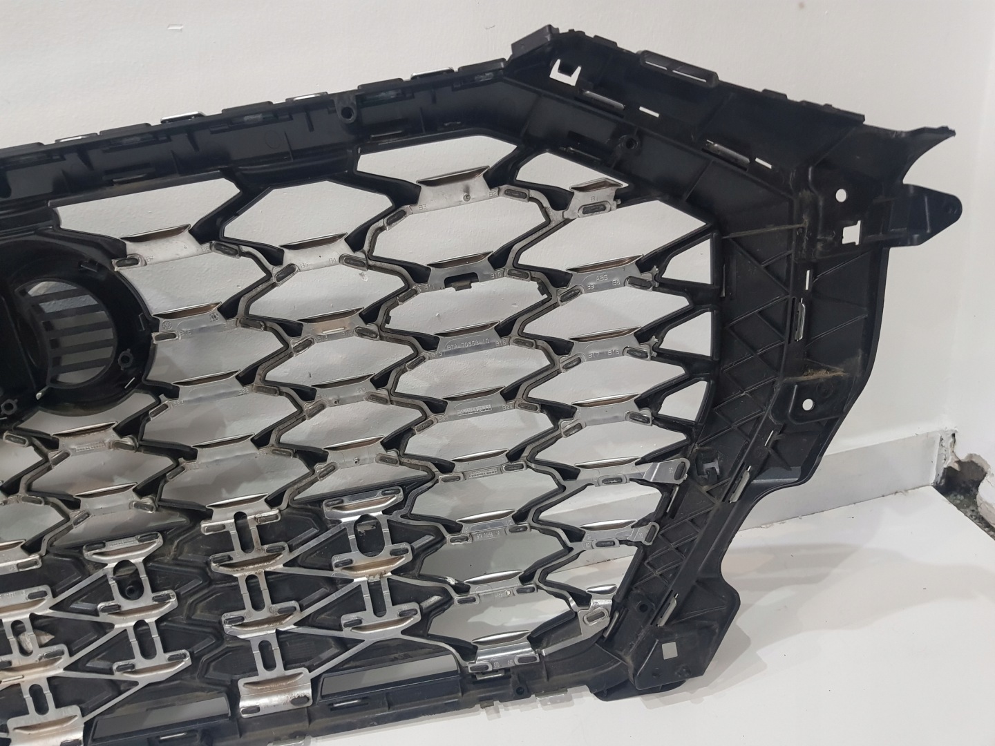 Audi Q3 Kühlergrill FRONTGRILL Kühlergitter 83F853651B - Thumbnail 6