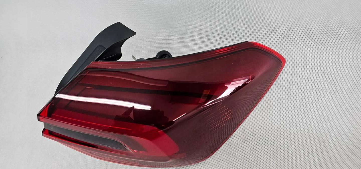 Ford Focus III Mk3 Rückleuchte NX7B13404DC Rearlamp - Thumbnail 6
