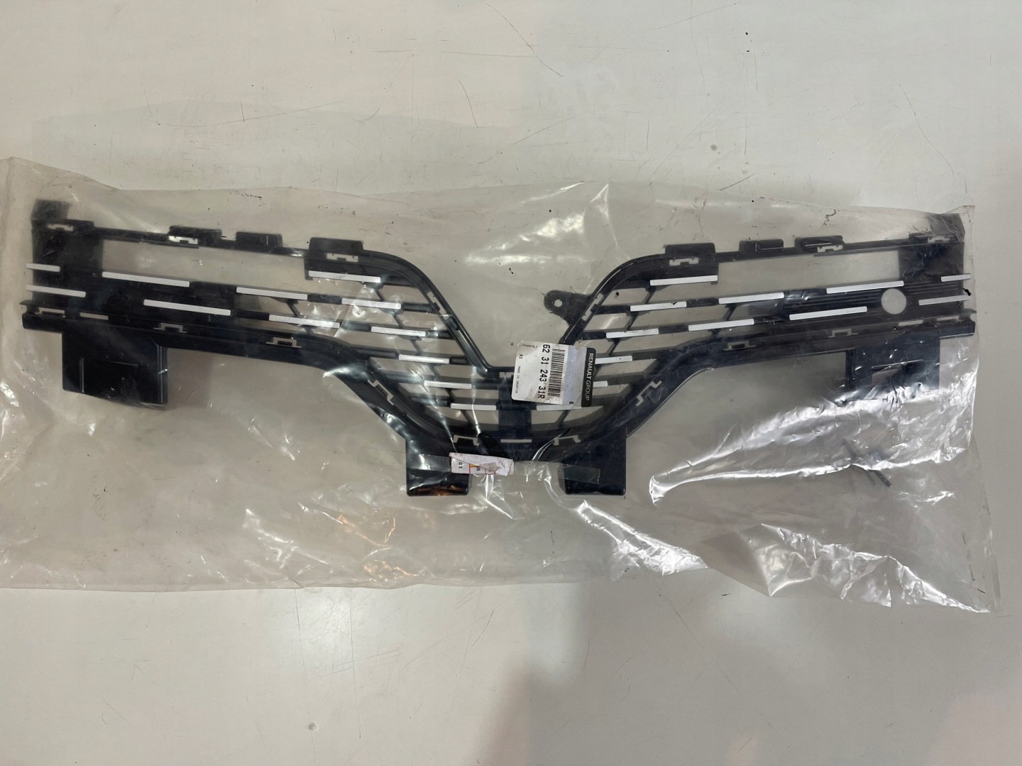 Renault Twingo II Kühlergrill FRONTGRILL Kühlergitter 623124331R - Thumbnail 1