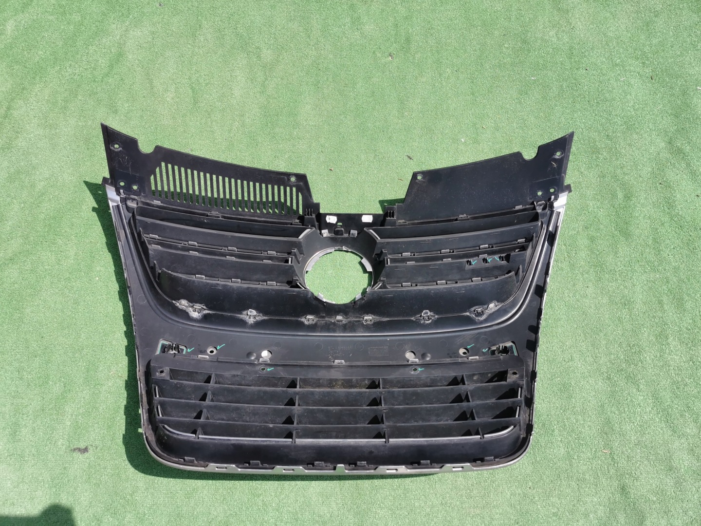 VW Passat B6 Kühlergrill FRONTGRILL Kühlergitter 3C0853653A - Thumbnail 4