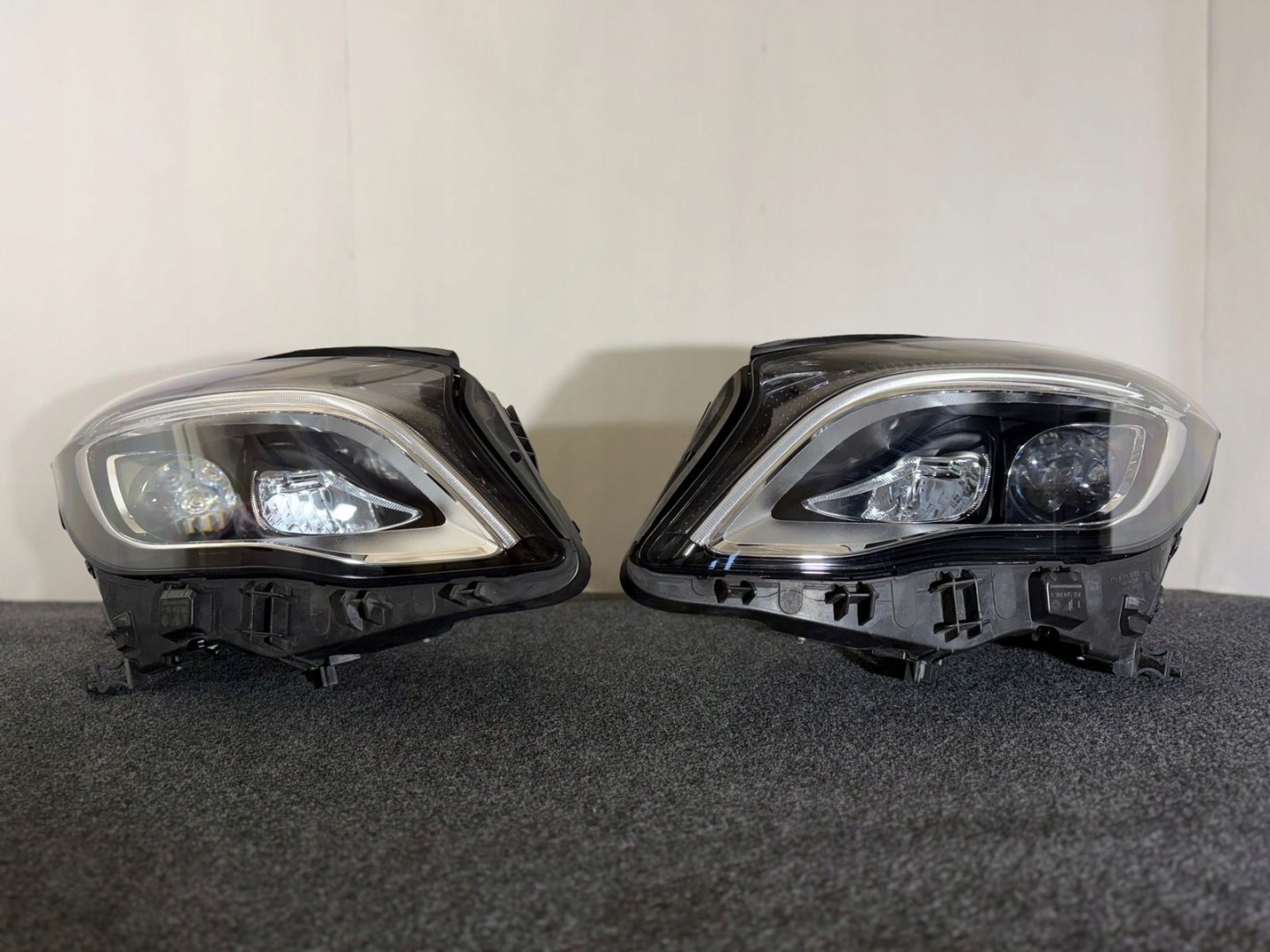 Frontscheinwerfer Mercedes-Benz GLA W156 A1569067600 LED Links Headlight - Thumbnail 1