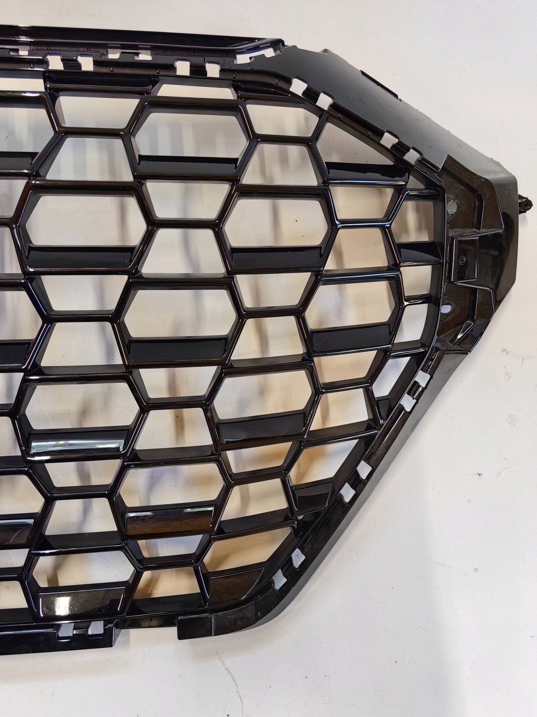 Audi 83A Kühlergrill FRONTGRILL Kühlergitter 83A853651D - Thumbnail 2