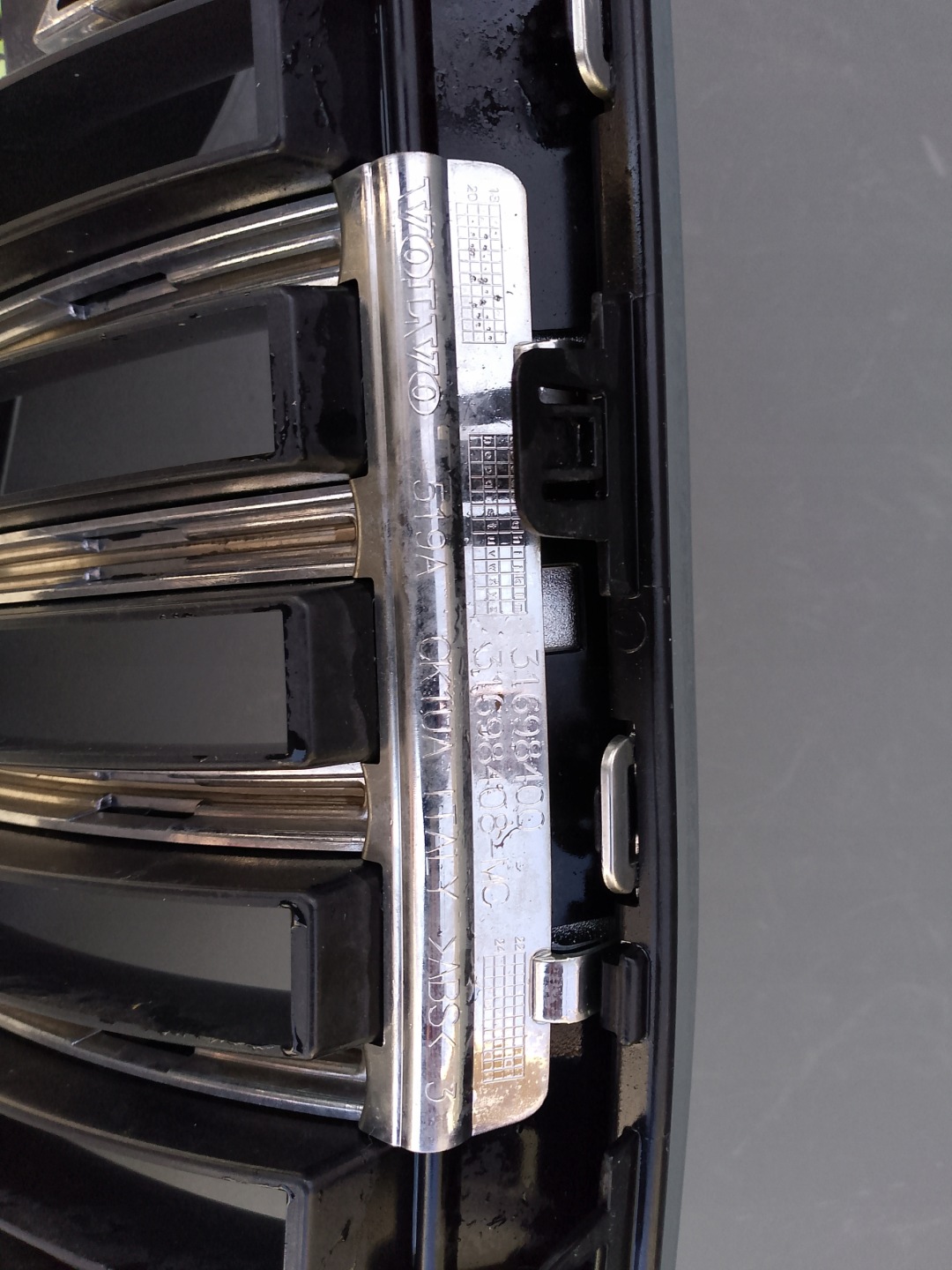 Volvo XC60 Kühlergrill FRONTGRILL Kühlergitter 32368147 - Thumbnail 10