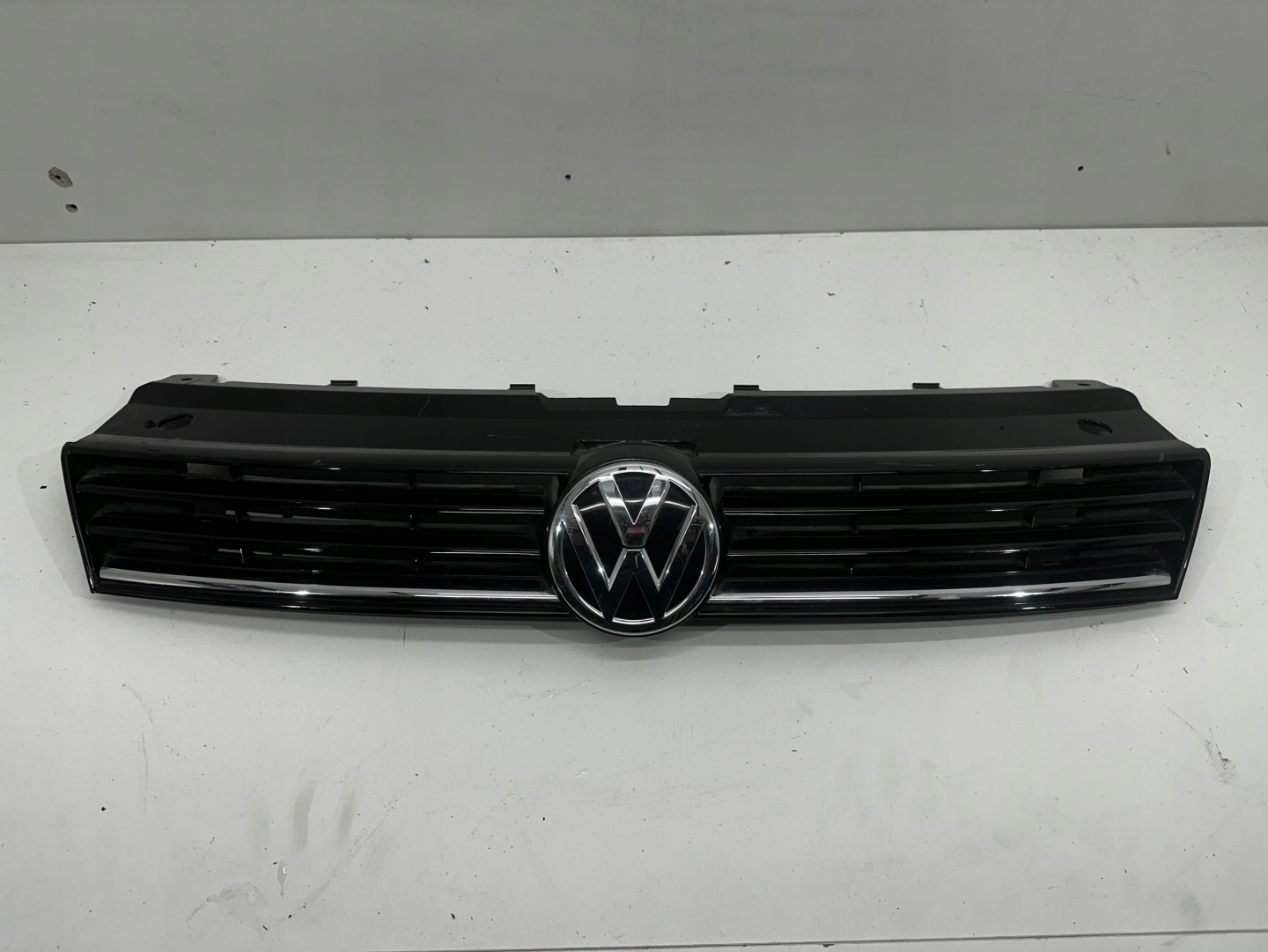 VW Polo V Kühlergrill FRONTGRILL Kühlergitter 6C0853600 - Thumbnail 1