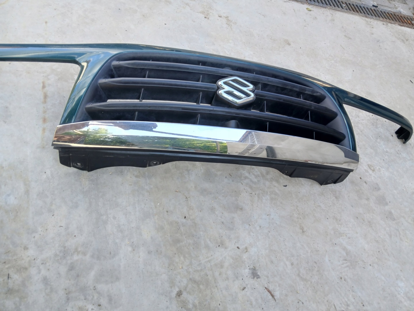 Suzuki Vitara I ET Kühlergrill FRONTGRILL Kühlergitter - Thumbnail 5