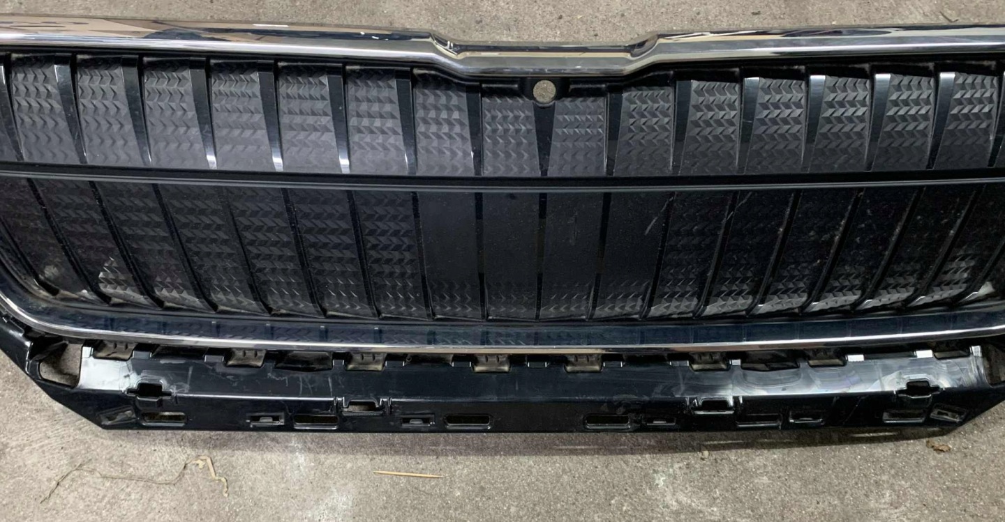 Skoda Enyaq 5LA Kühlergrill FRONTGRILL Kühlergitter 5LA8536530E - Thumbnail 6