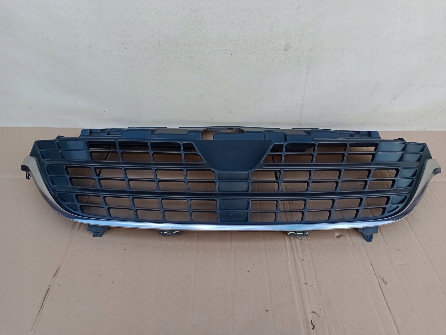 Renault Trafic L Kühlergrill FRONTGRILL Kühlergitter 623105226R - Thumbnail 11