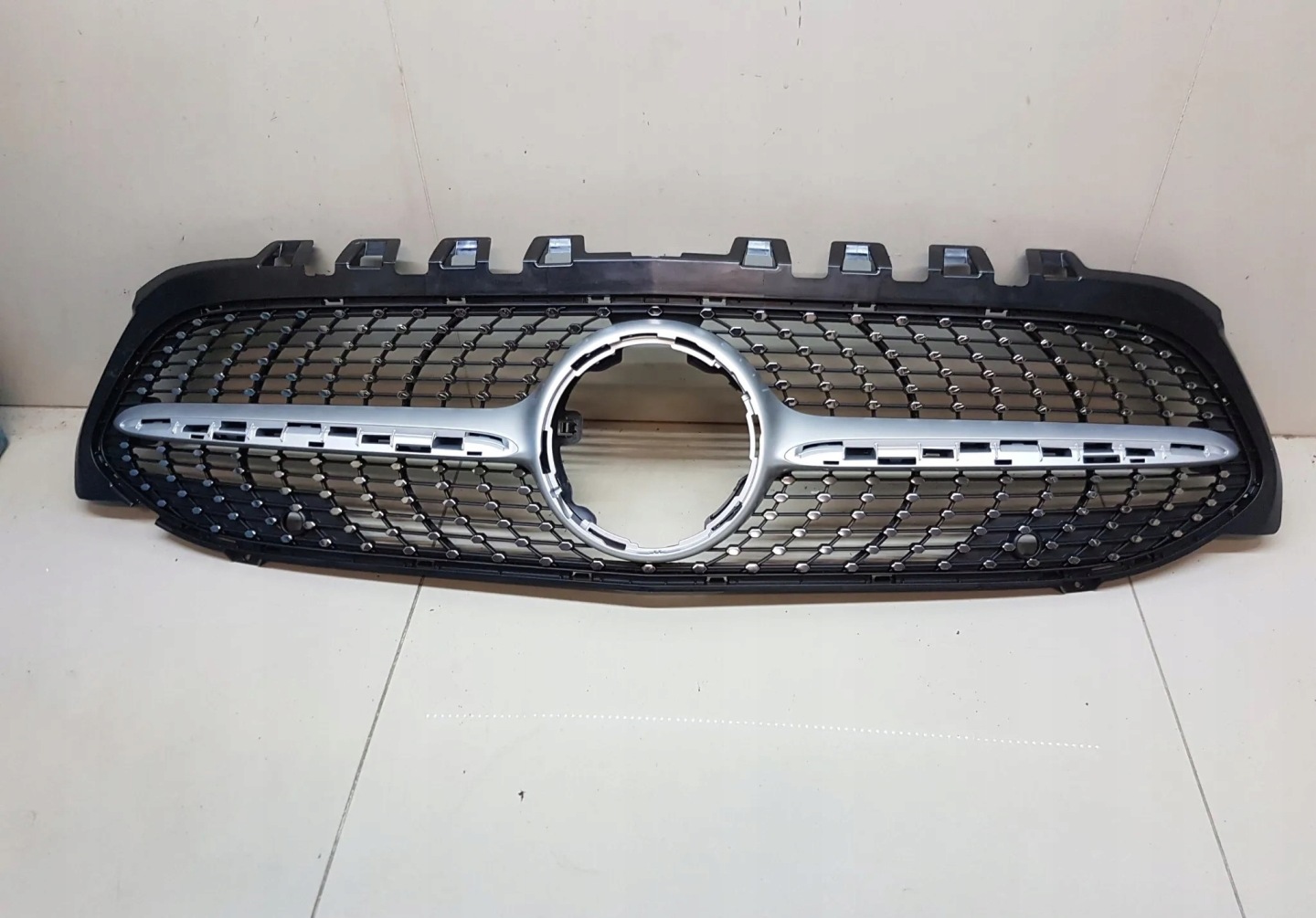 Mercedes-Benz A-Klasse W177 Kühlergrill FRONTGRILL Kühlergitter A177880200 - Thumbnail 1
